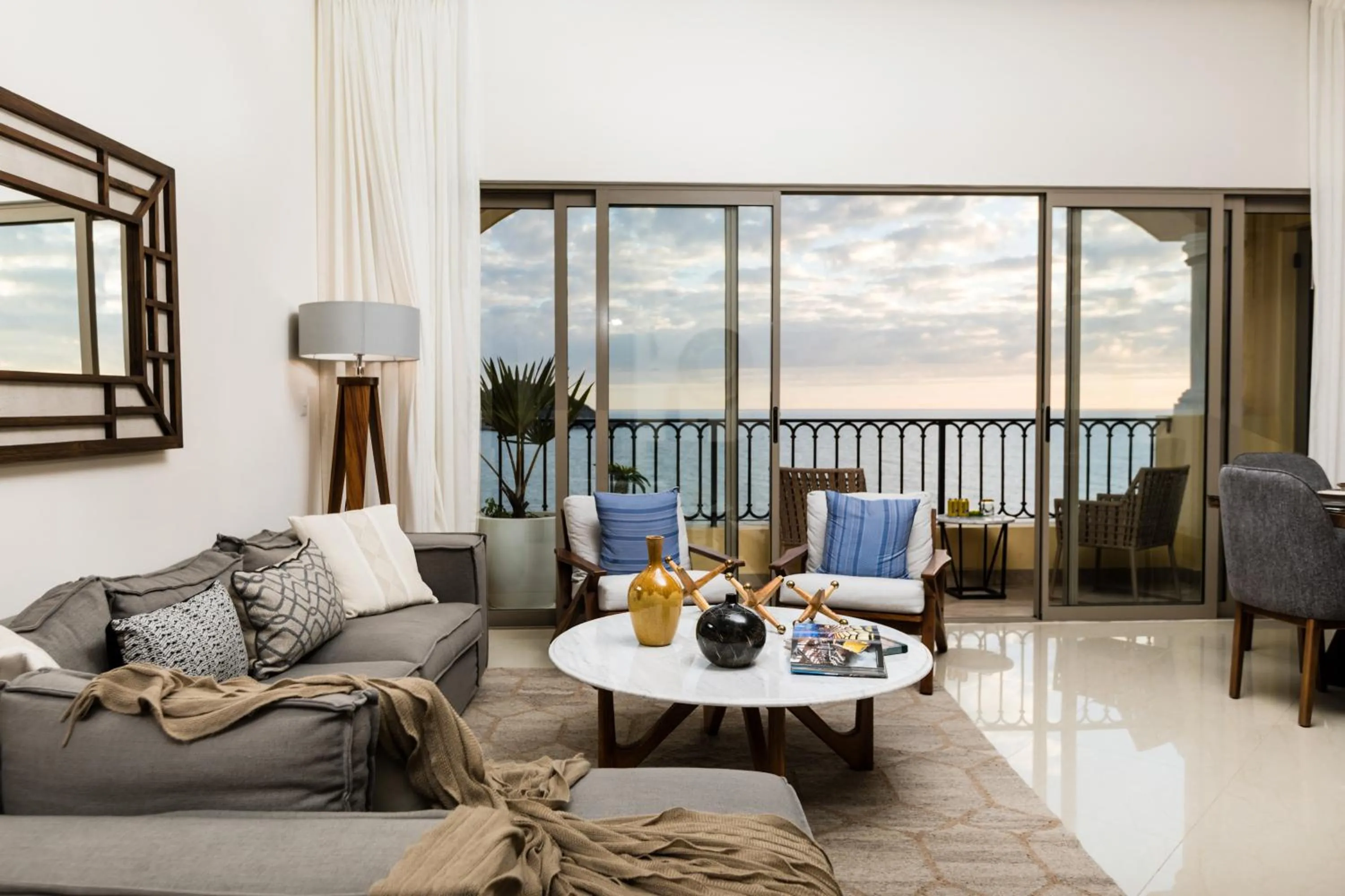 Balcony/Terrace in Petit Luxe Las Gavias Penthouse