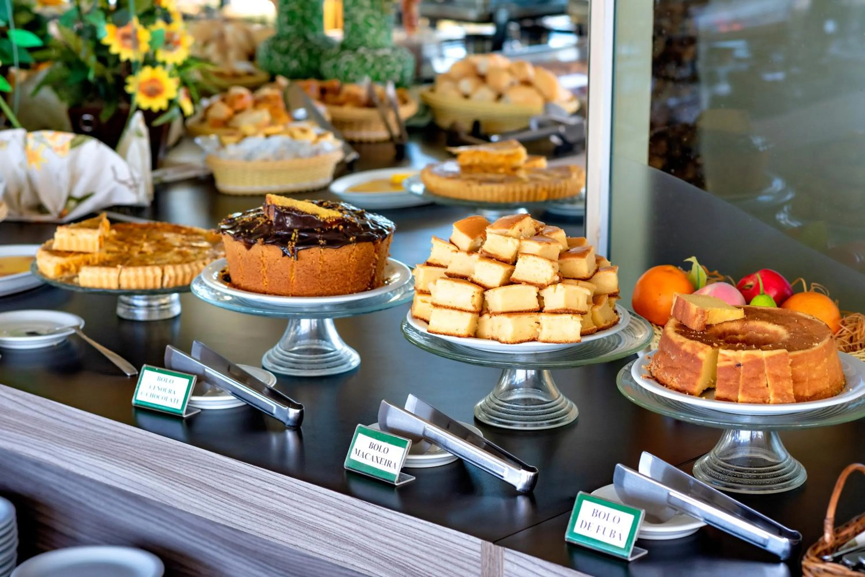 Food in Yak Beach Hotel Ponta Negra