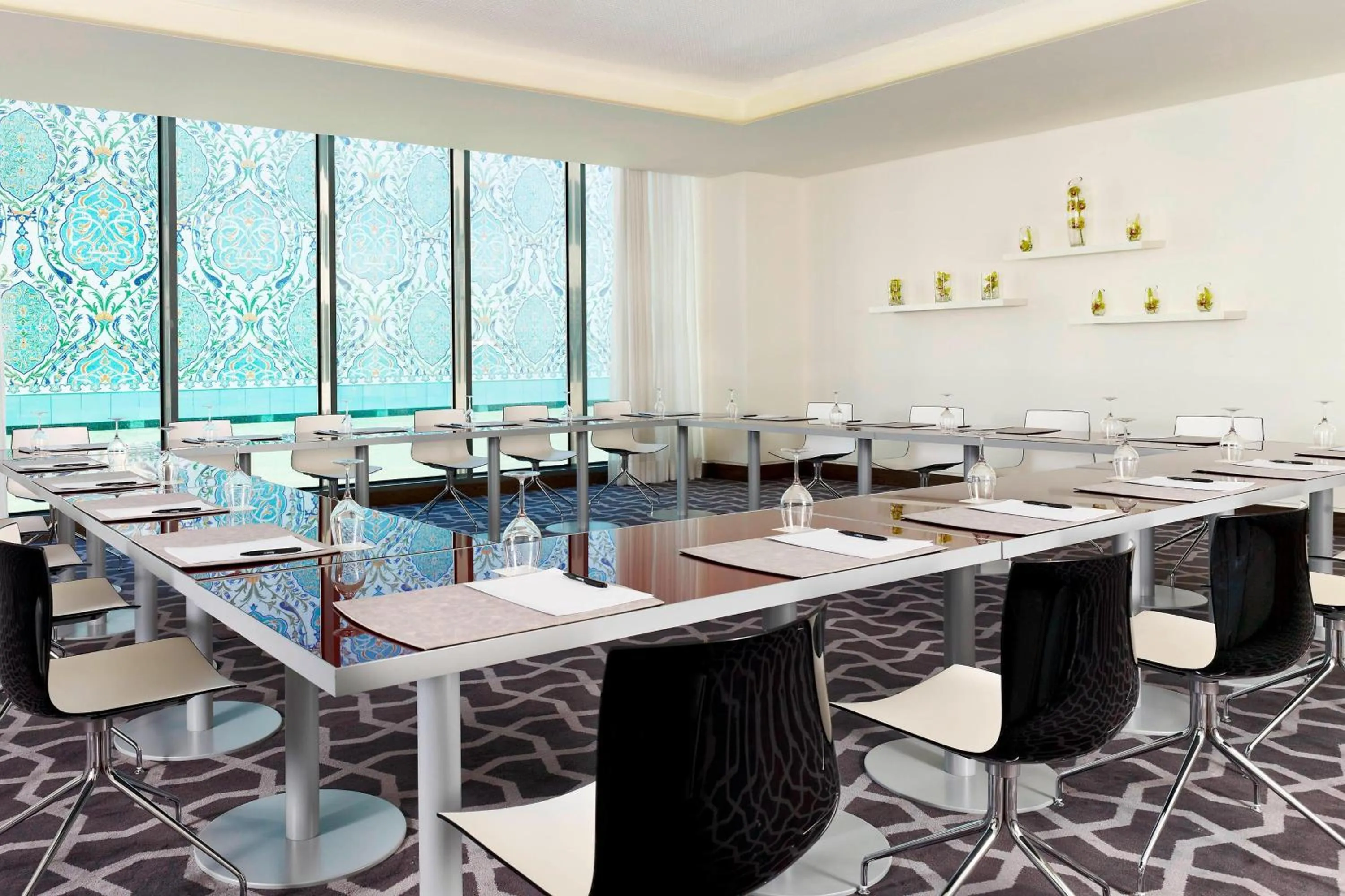 Meeting/conference room in Le Meridien Oran Hotel