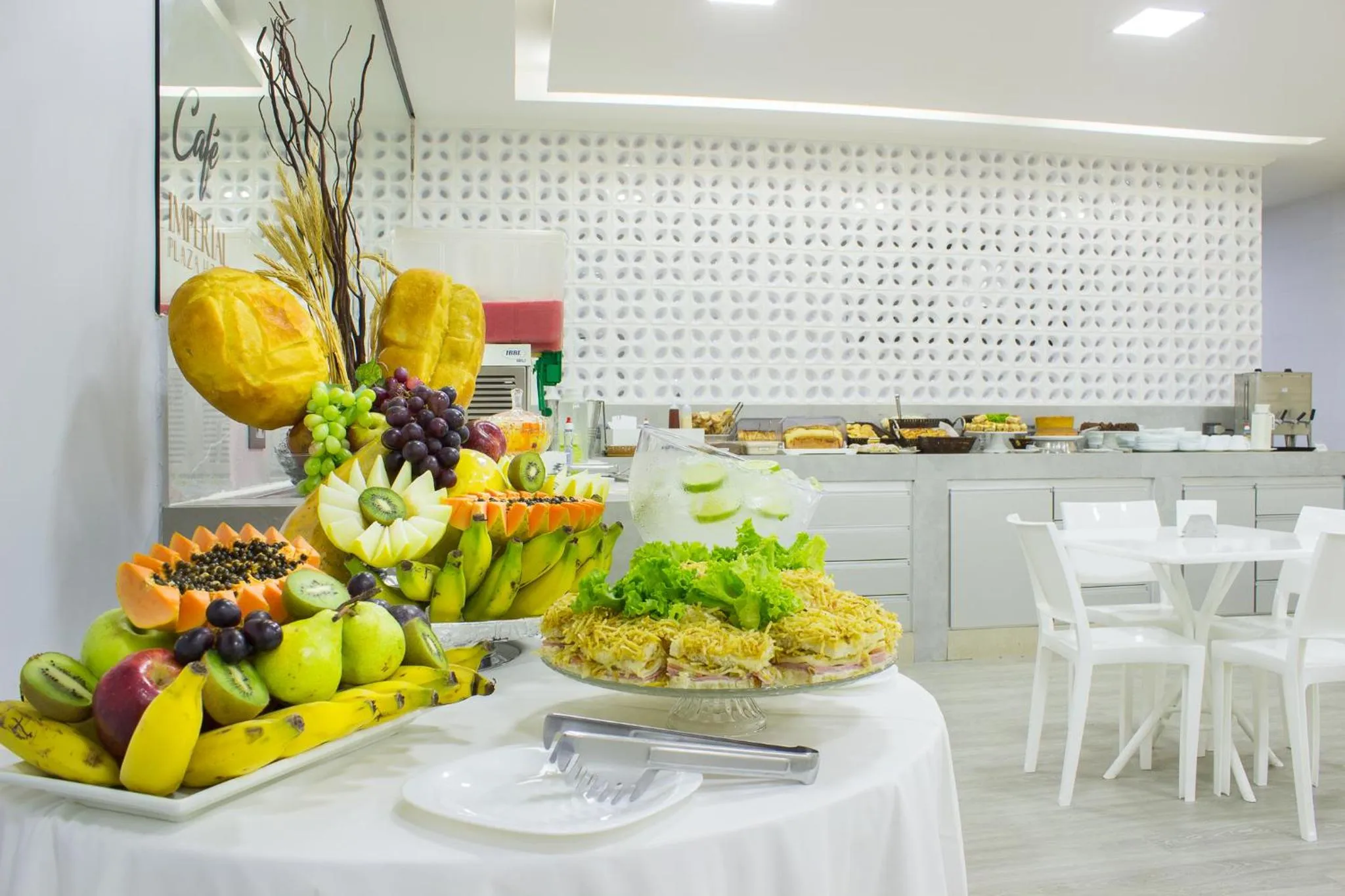 Breakfast in Imperial Plaza Hotel