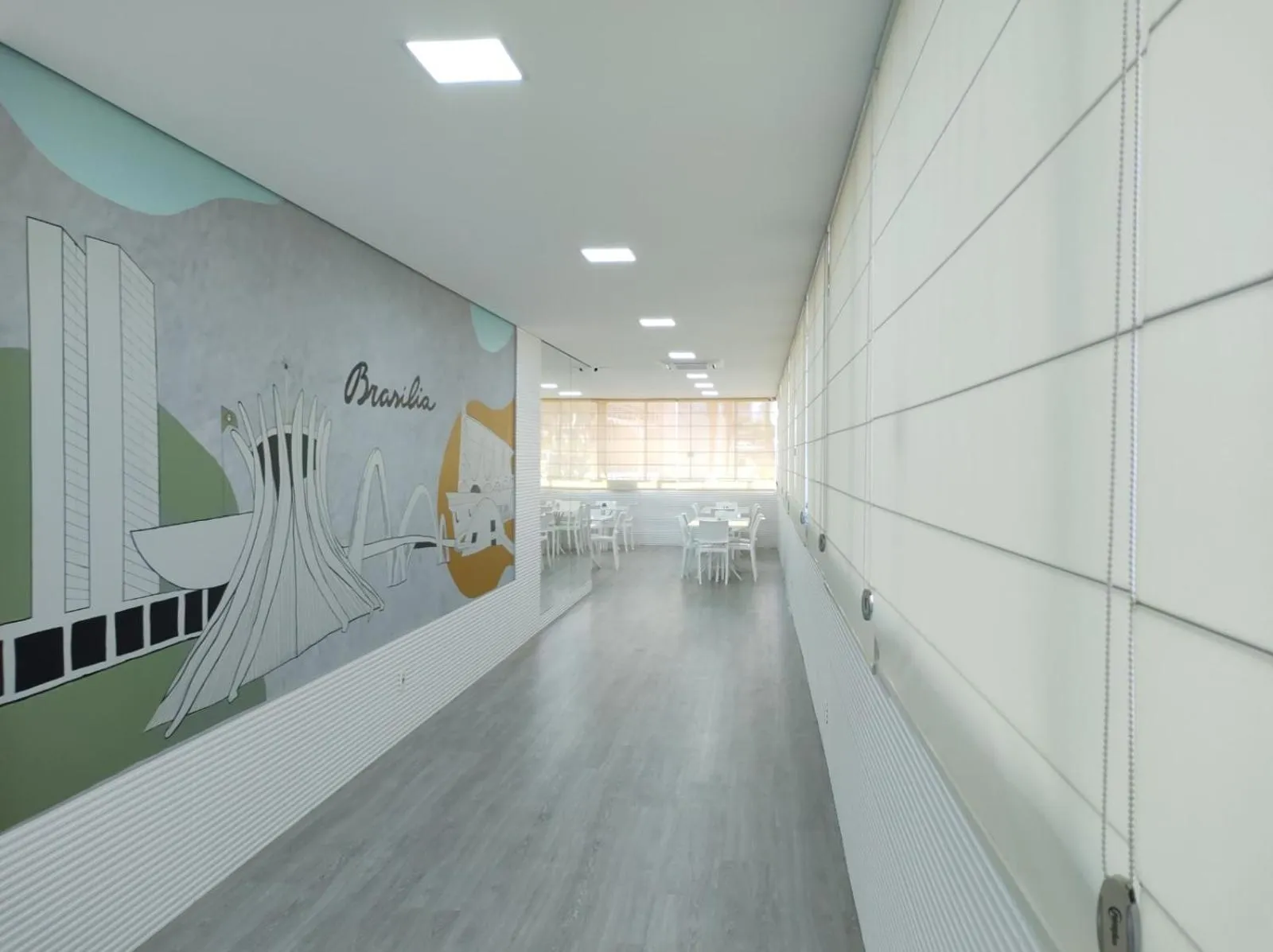 Restaurant/places to eat in Imperial Plaza Hotel