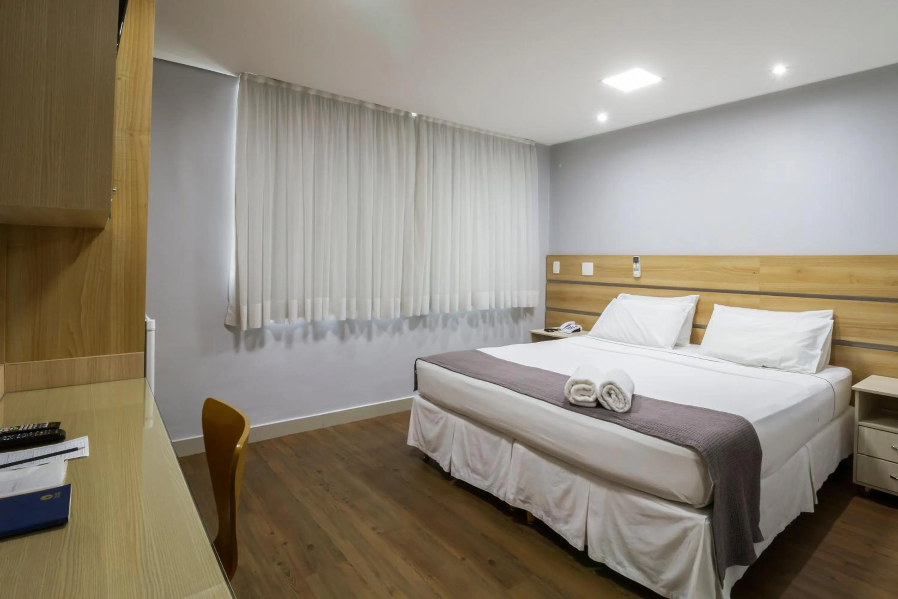 Bedroom, Bed in Imperial Plaza Hotel