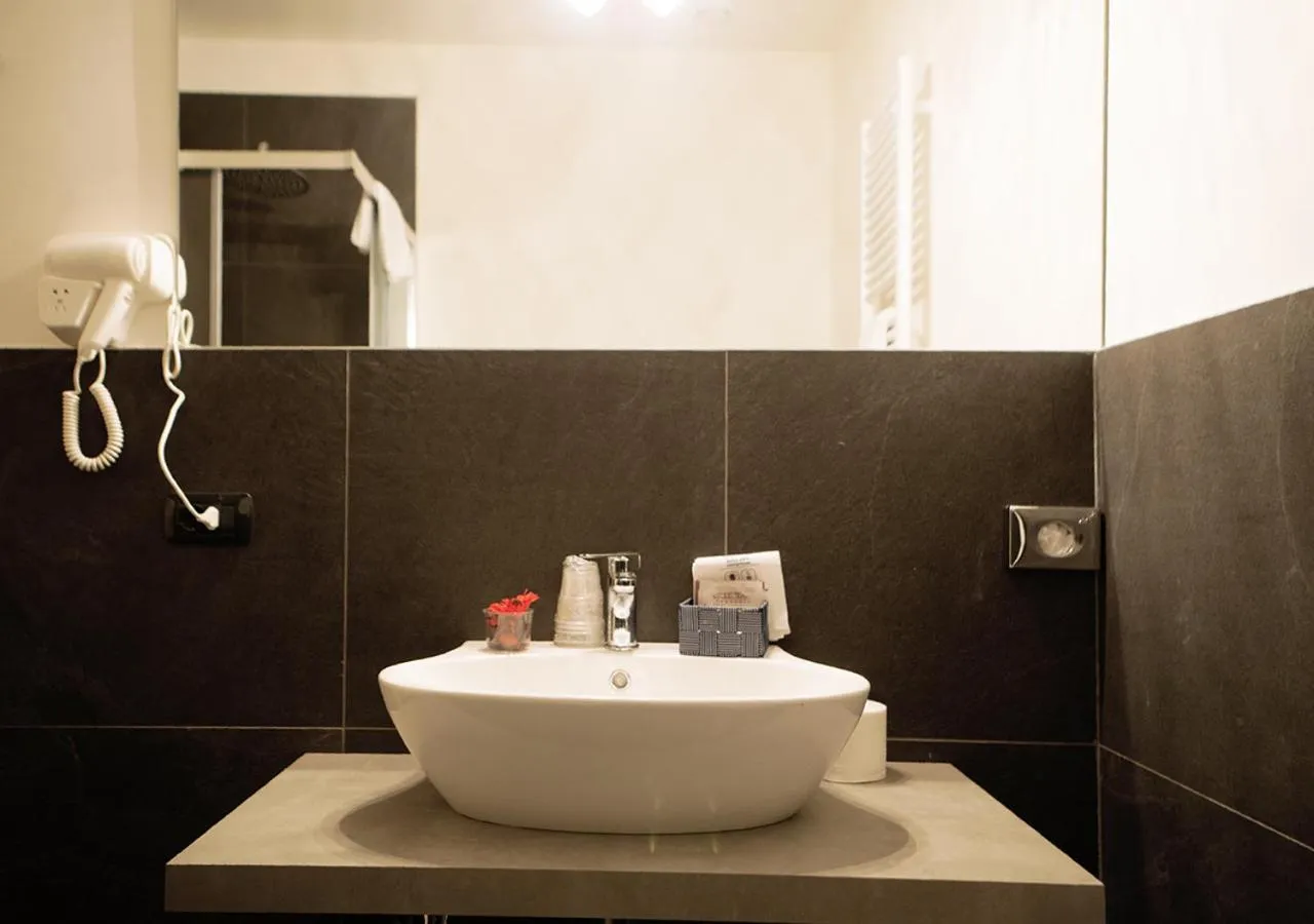 Bathroom in Charming Palace Santa Fosca