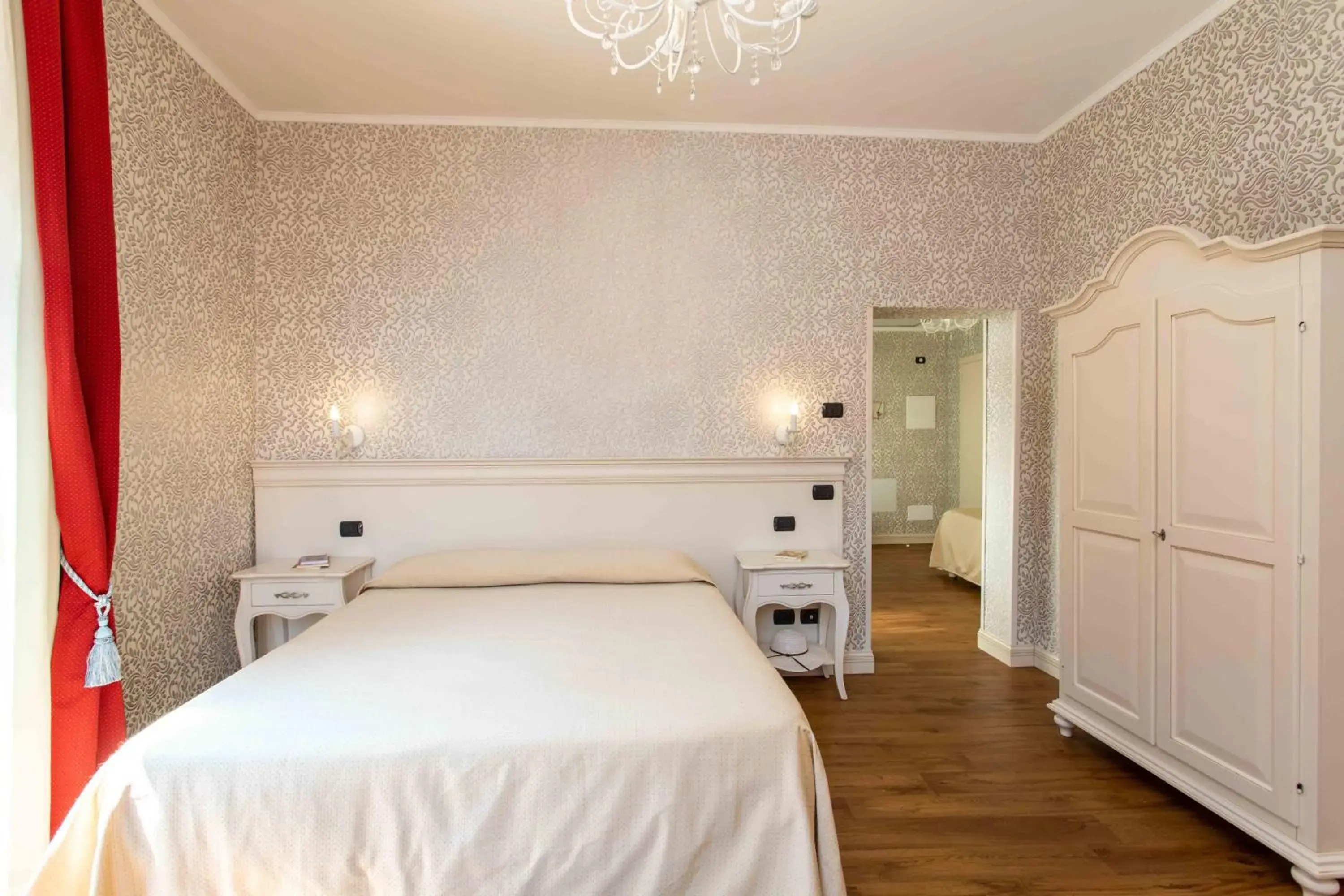 Bed in Charming Palace Santa Fosca Bed in Charming Palace Santa Fosca