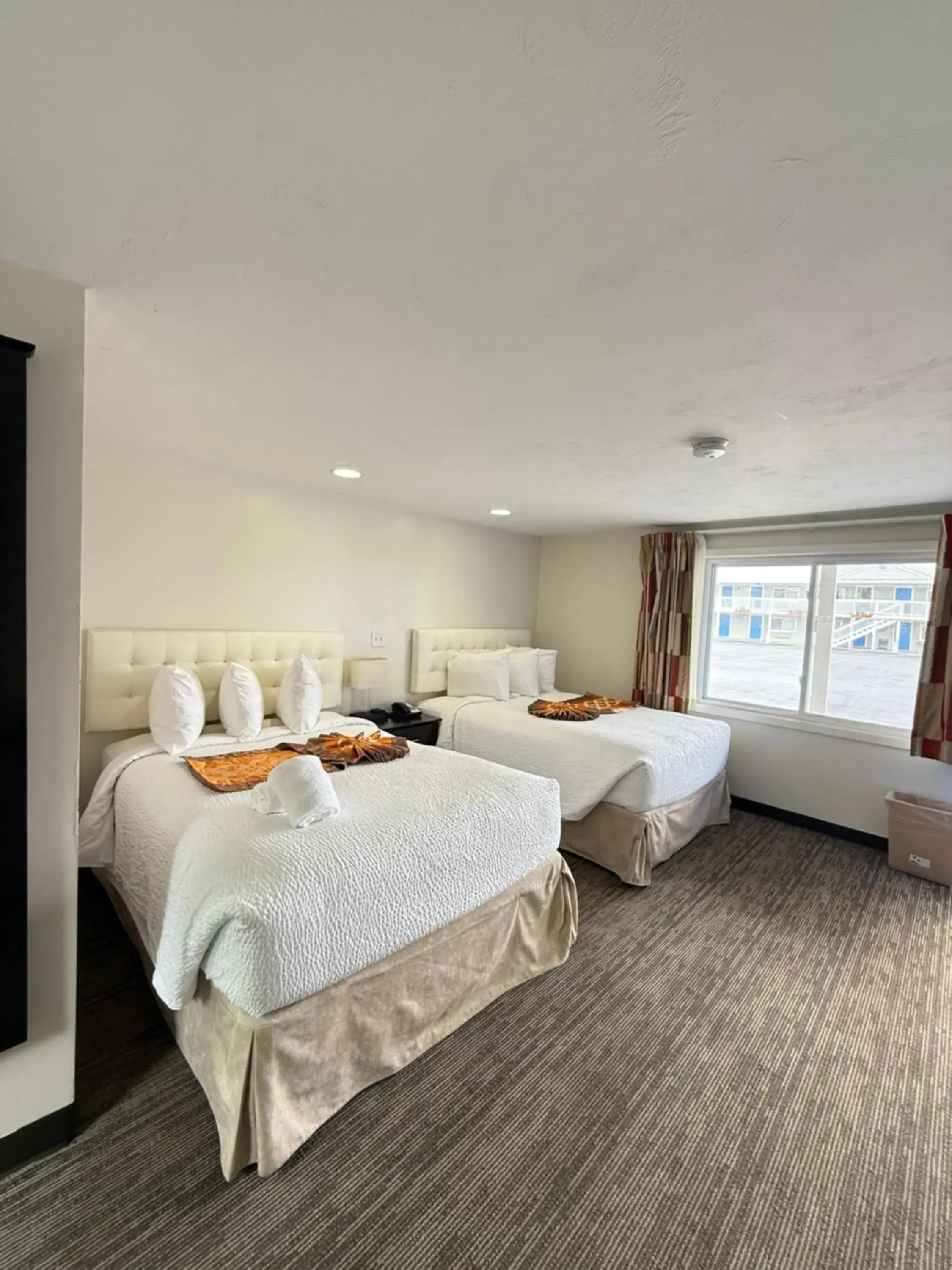 Standard Double Room in Cape Sands Inn Standard Double Room in Cape Sands Inn