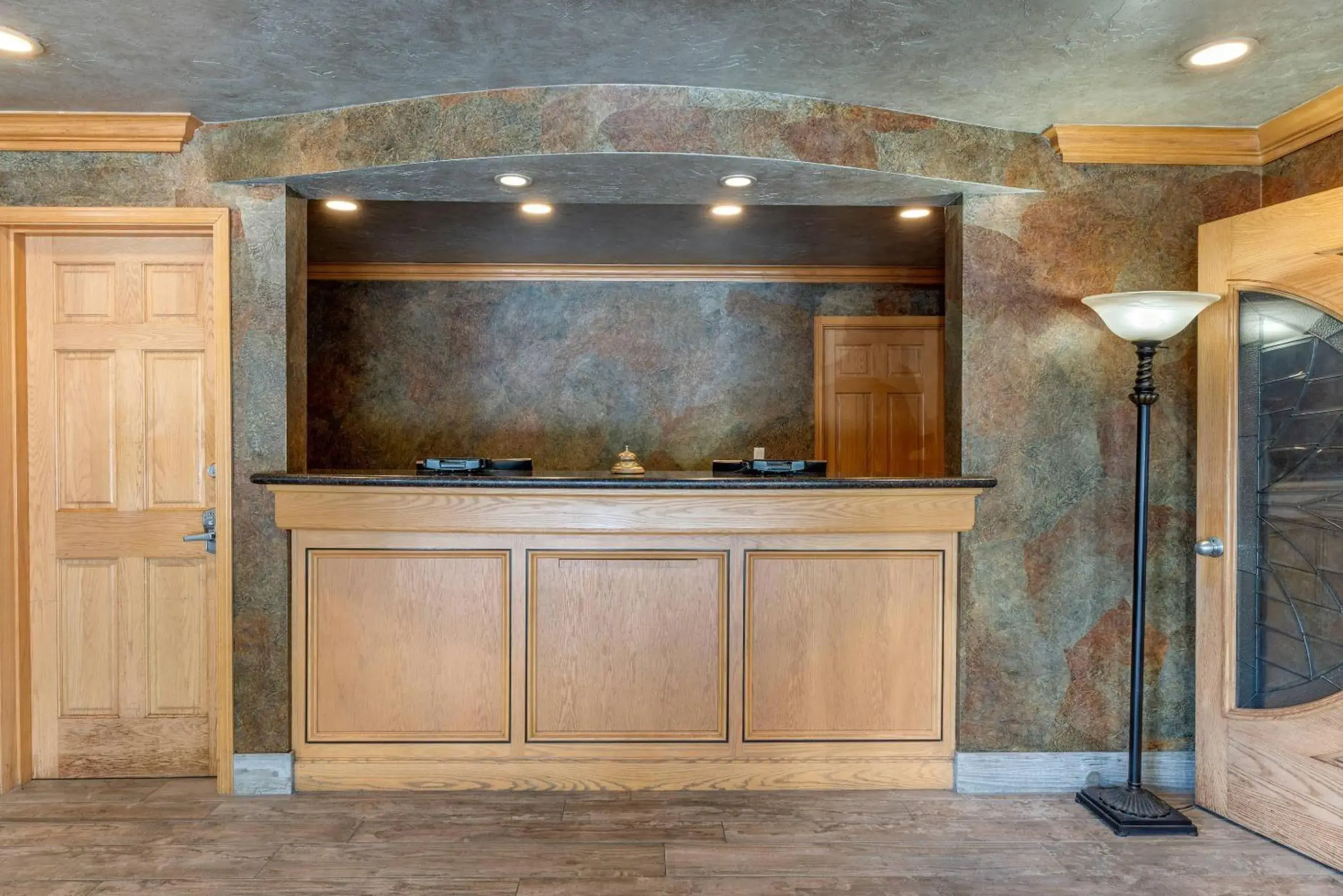 Lobby or reception in Lincoln Sands Oceanfront Resort, an Ascend Collection Hotel Lobby or reception in Lincoln Sands Oceanfront Resort, an Ascend Collection Hotel