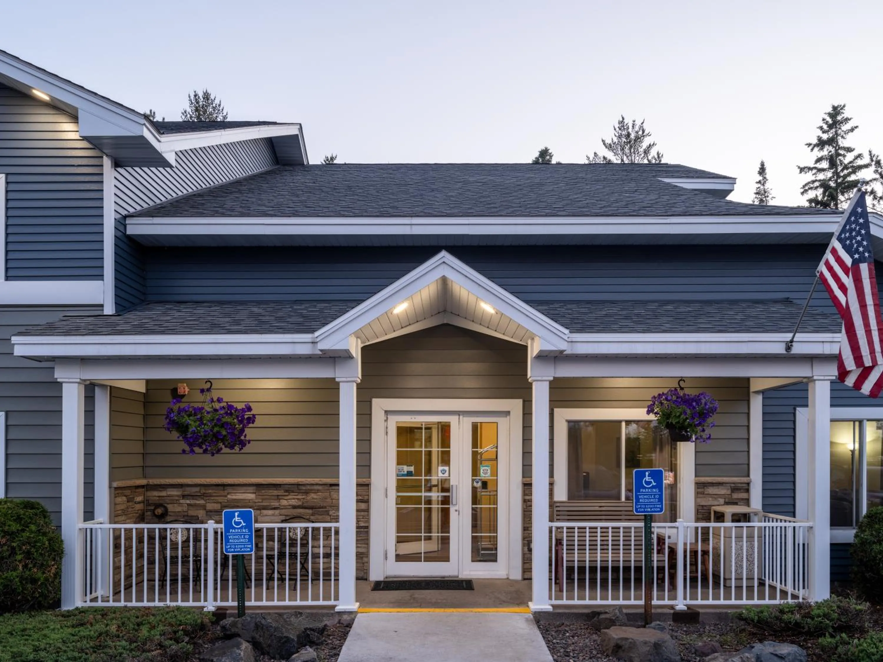 Property building in Country Inn Two Harbors