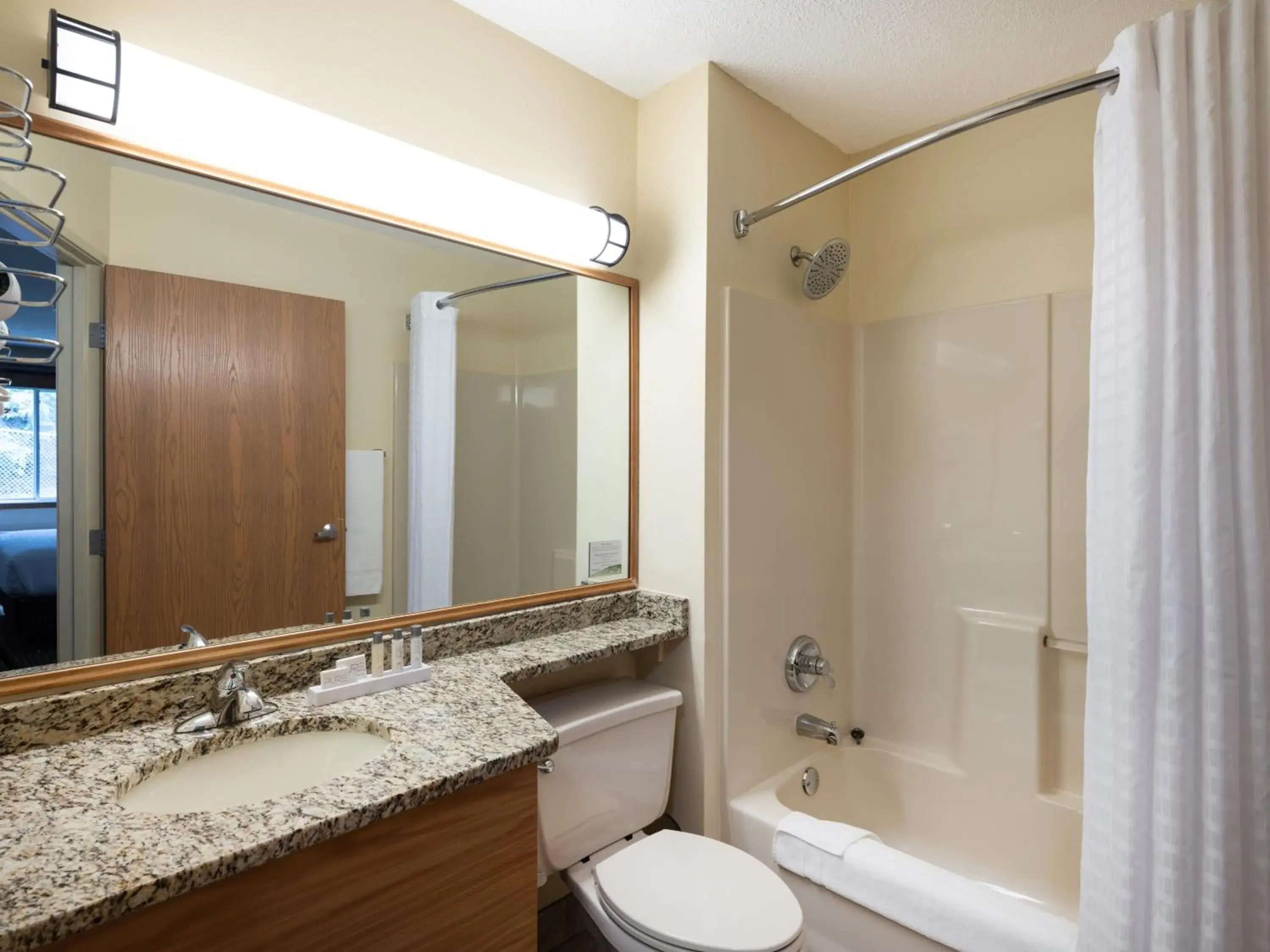 Queen Room with Two Queen Beds in Country Inn Two Harbors Queen Room with Two Queen Beds in Country Inn Two Harbors