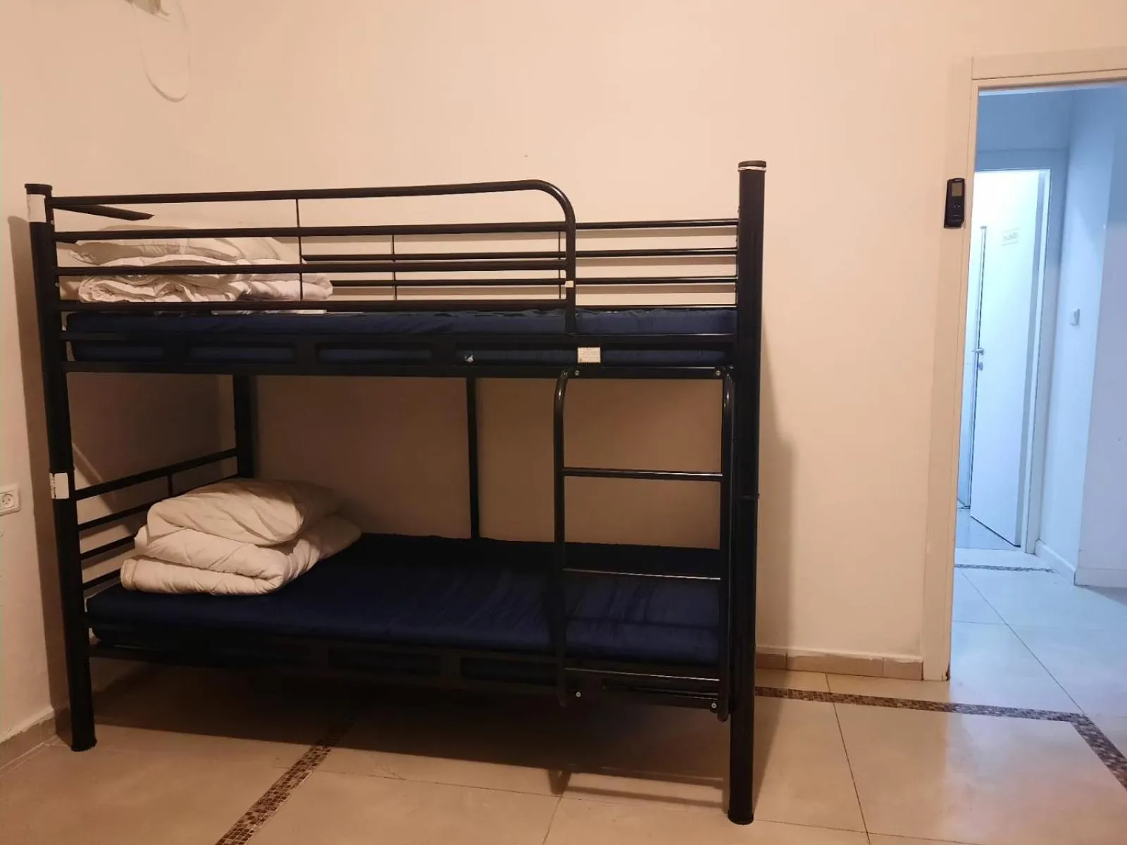 bunk bed in Hostel BU93