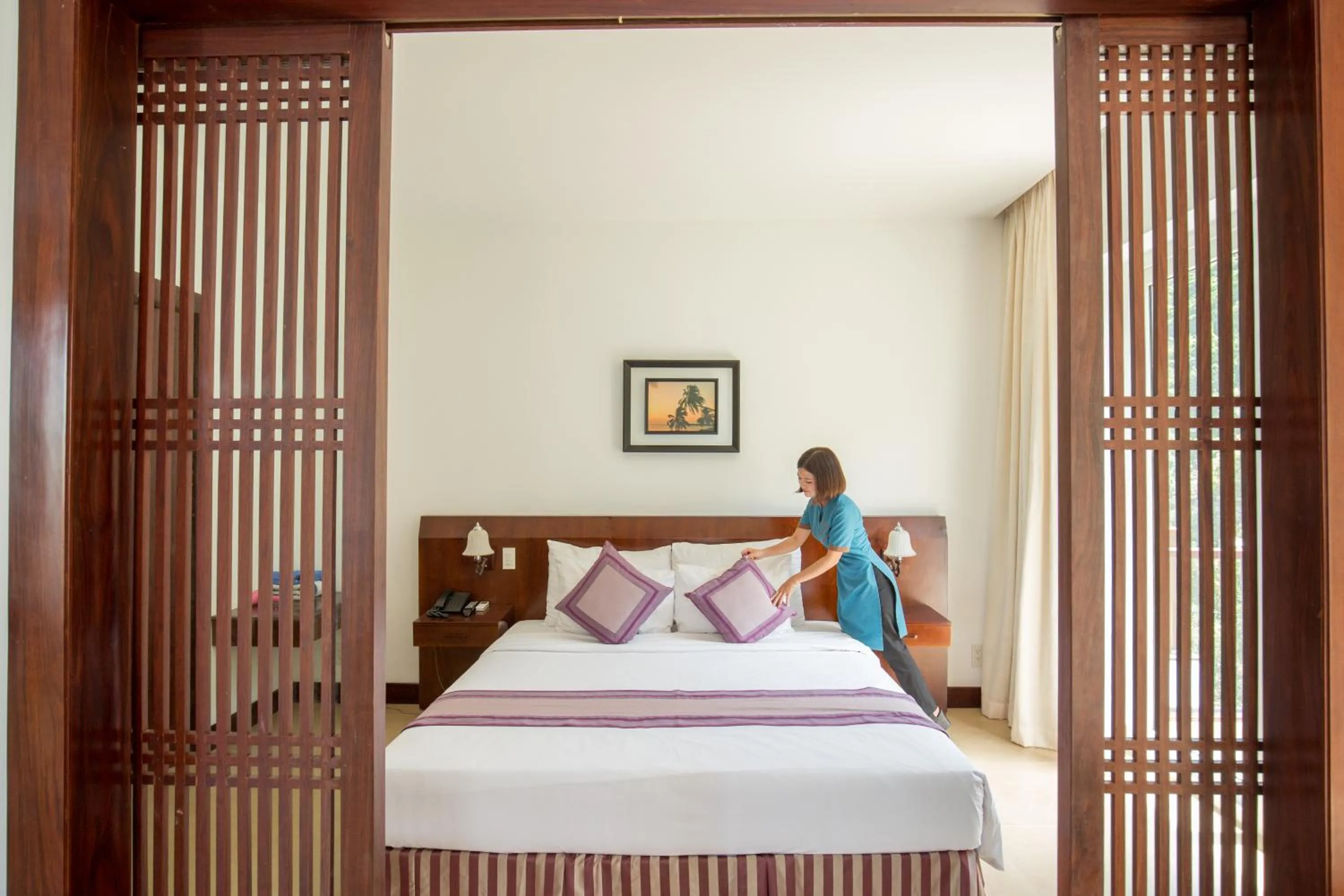 Staff in Sea Mountain Boutique Hotel & Villa