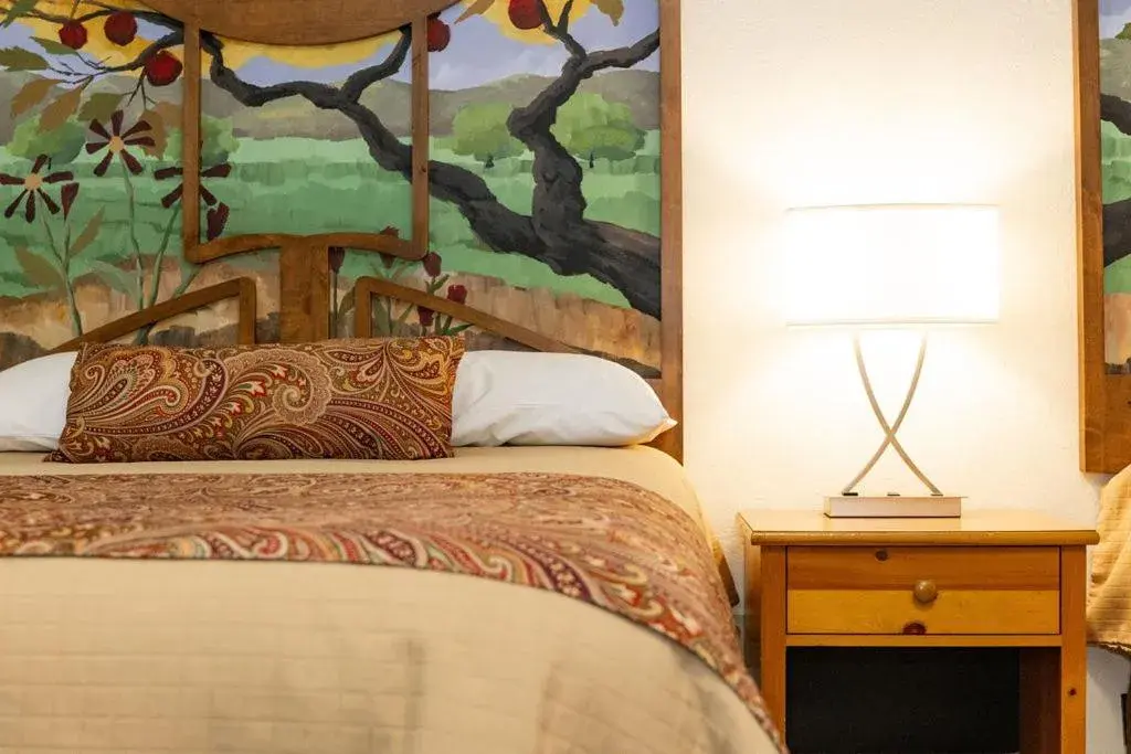 Garden 2 Queens - Ground Floor in El Bonita Motel Garden 2 Queens - Ground Floor in El Bonita Motel