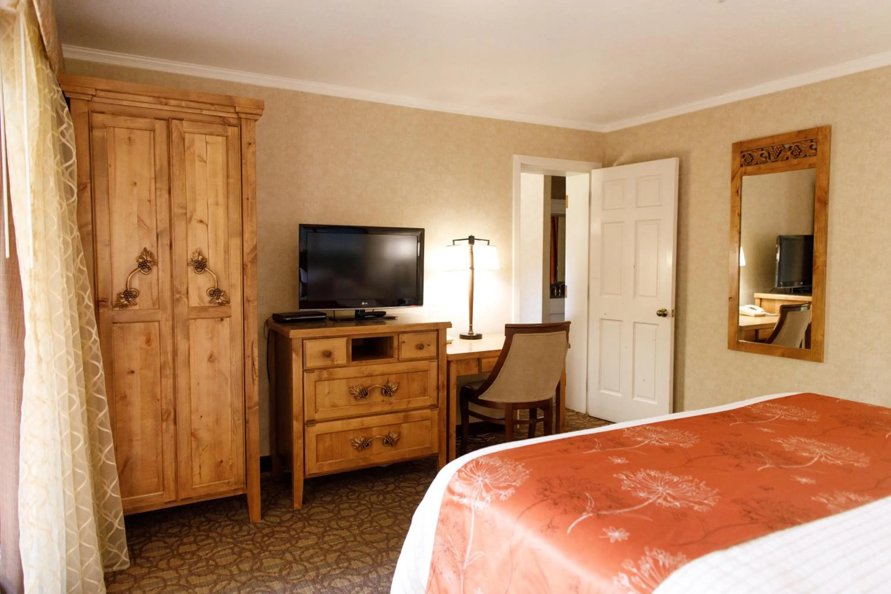 Bed in El Bonita Motel