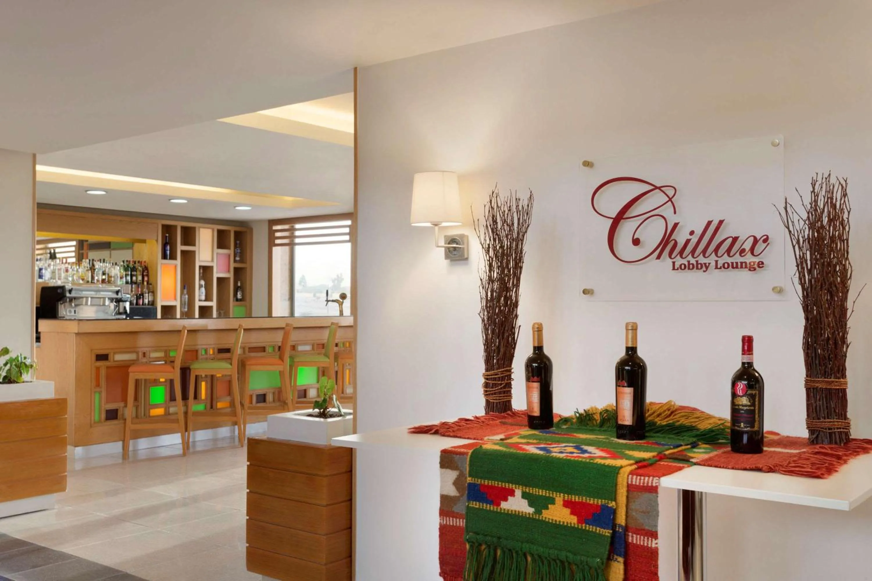 Lounge or bar in Ramada Resort Dead Sea