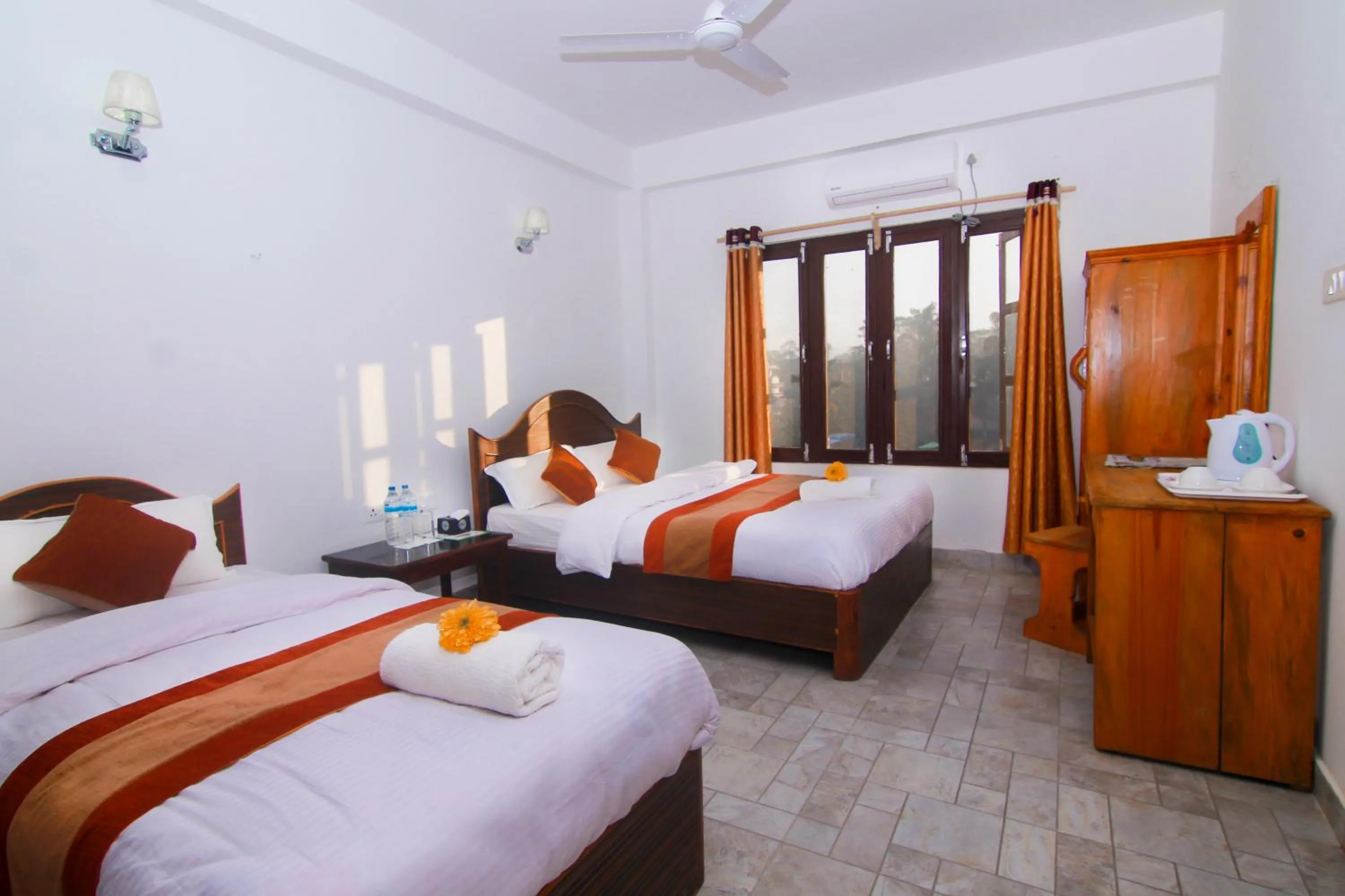 Bed in Hotel Chitwan Park Village