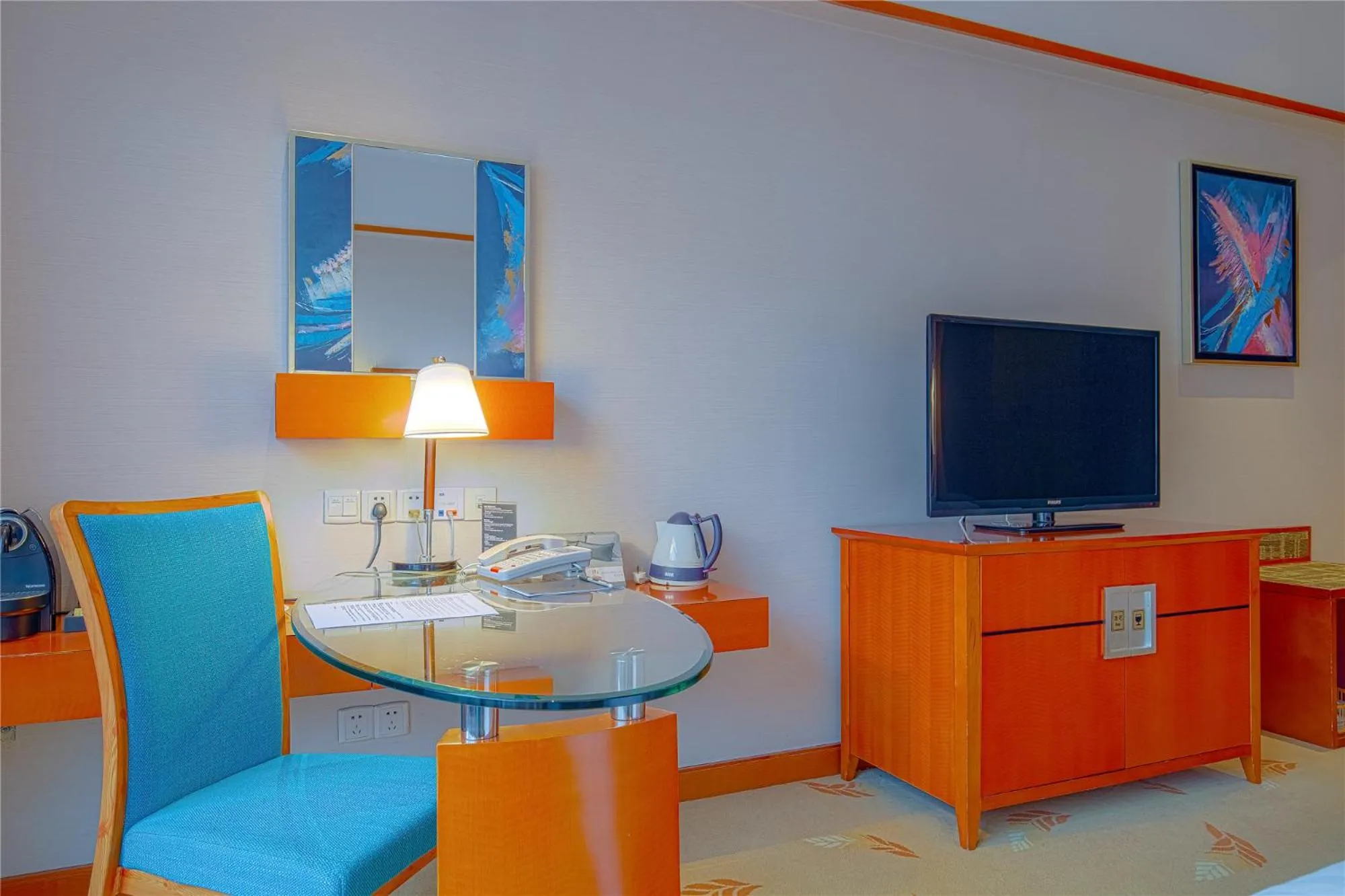 Bedroom in Pullman Zhangjiajie Hotel