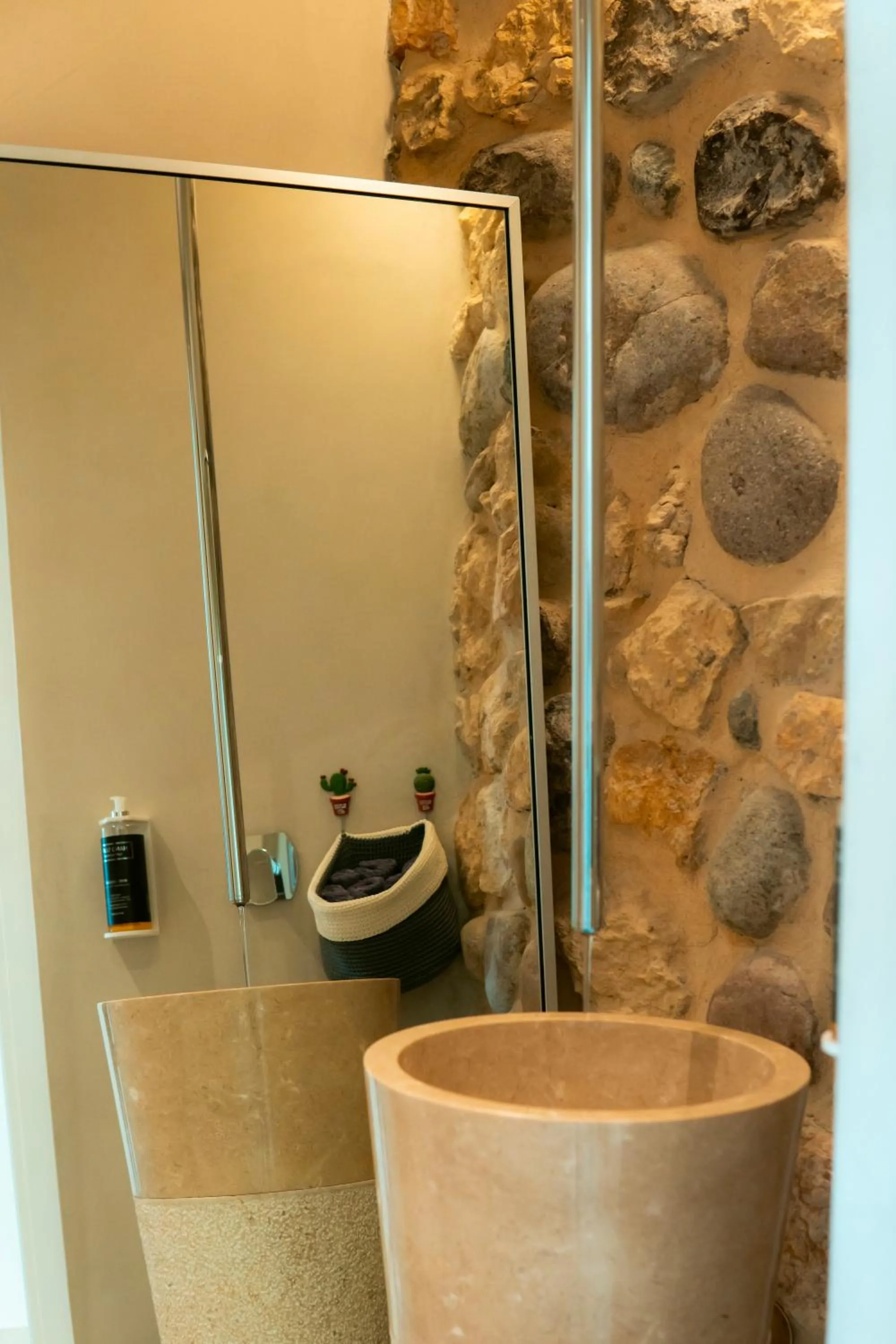 Property building in Alla Riva