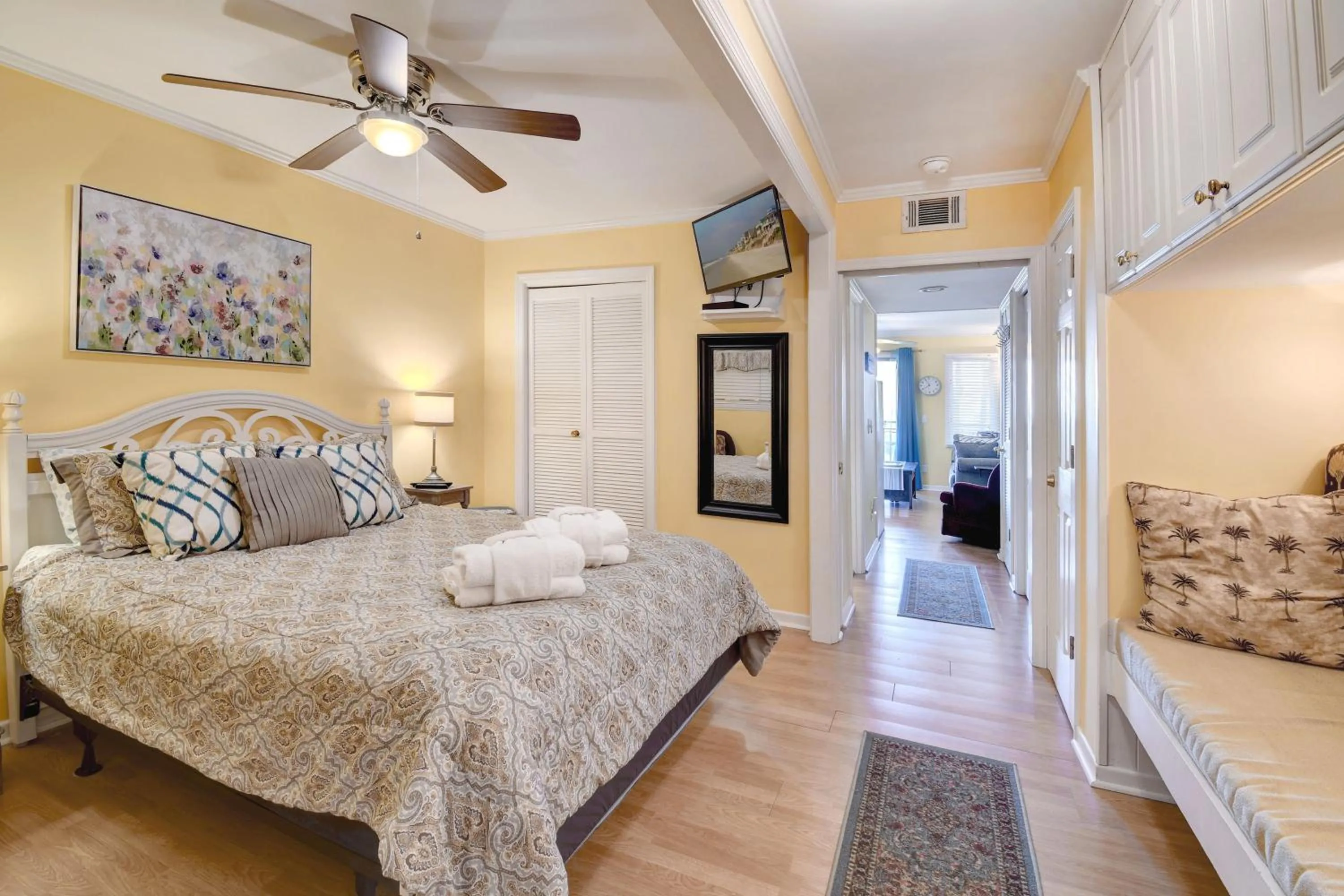 Bed in Million Dollar Oceanfront View