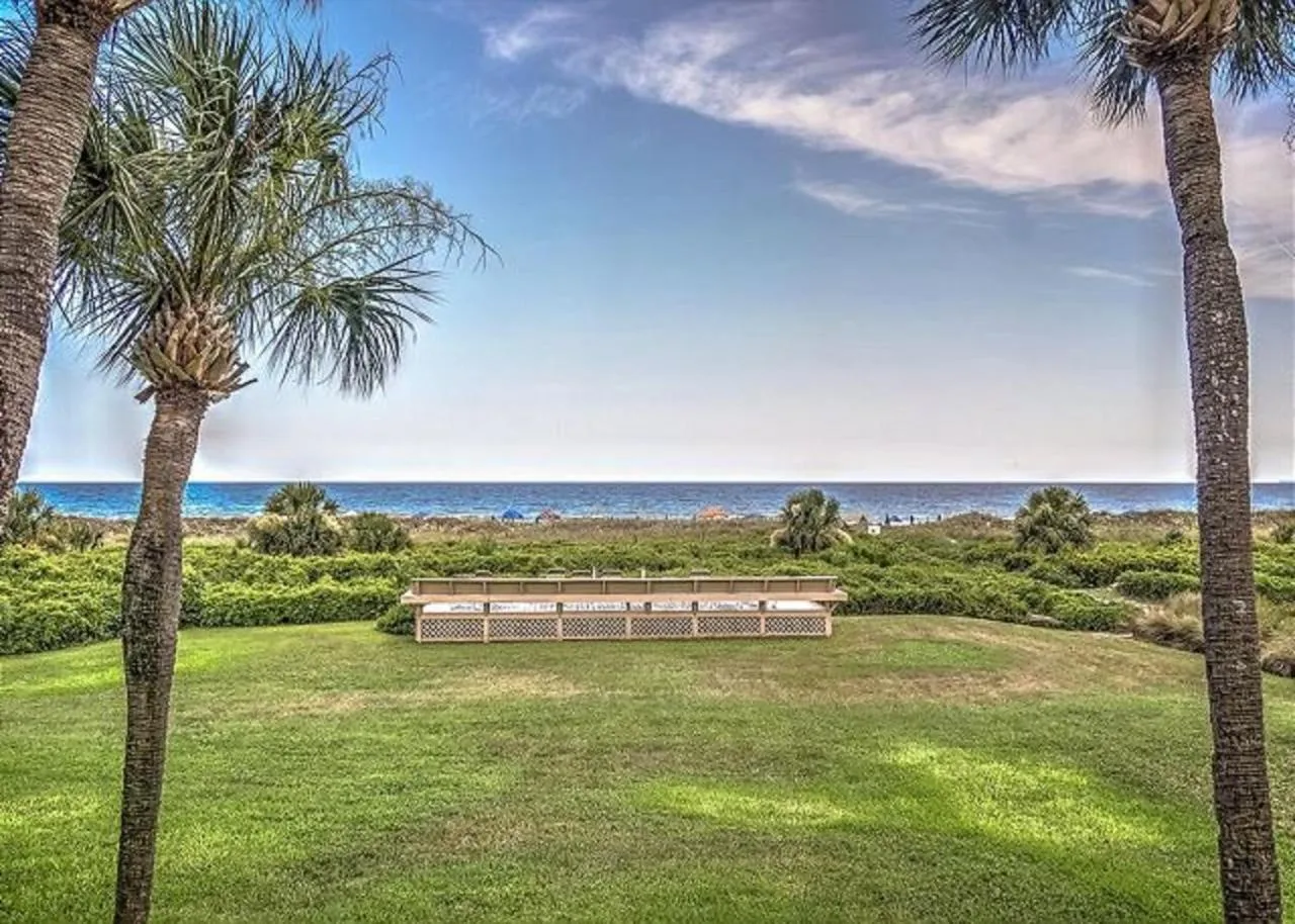 Beach in Million Dollar Oceanfront View