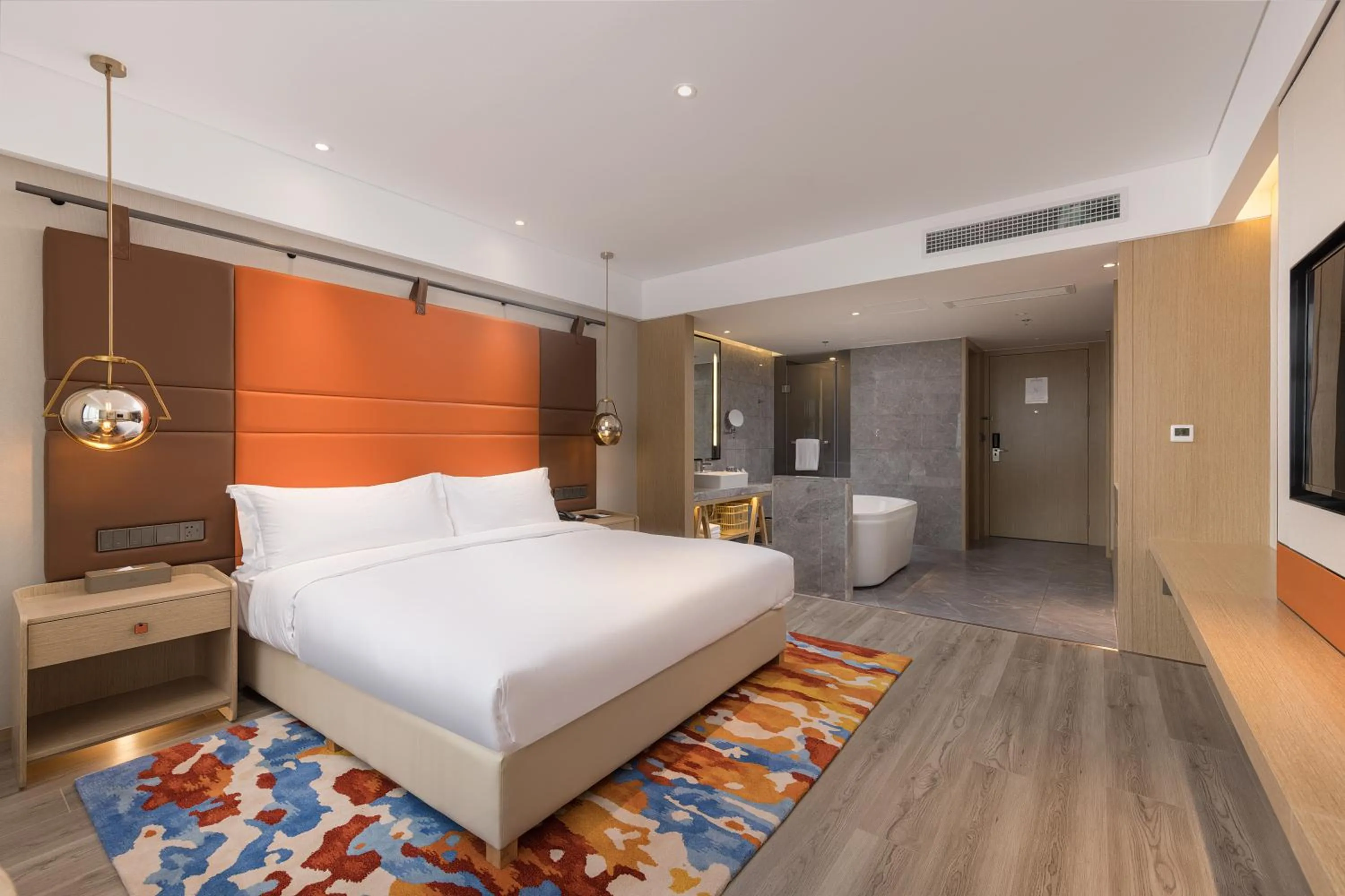 Bedroom, Bed in Glenview ITC Plaza Chongqing