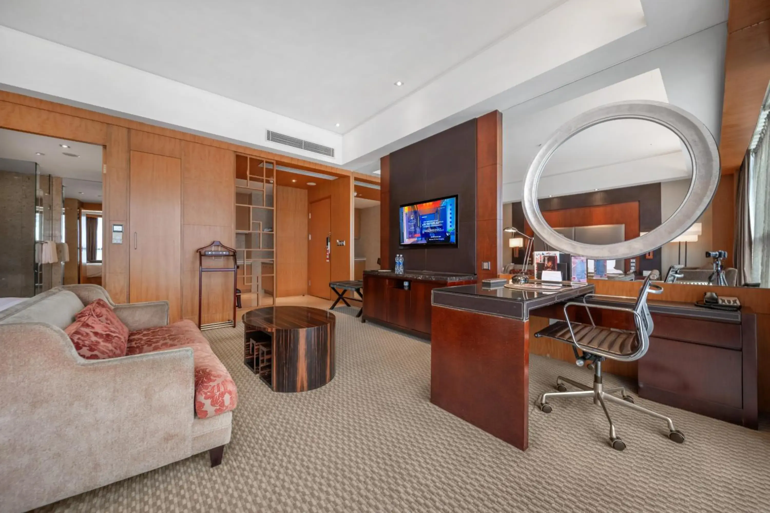 Seating area in Glenview ITC Plaza Chongqing Seating area in Glenview ITC Plaza Chongqing