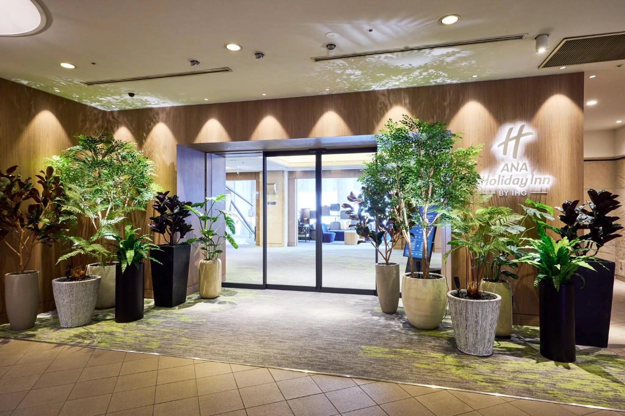 Property building in ANA Holiday Inn Tokyo Bay by IHG