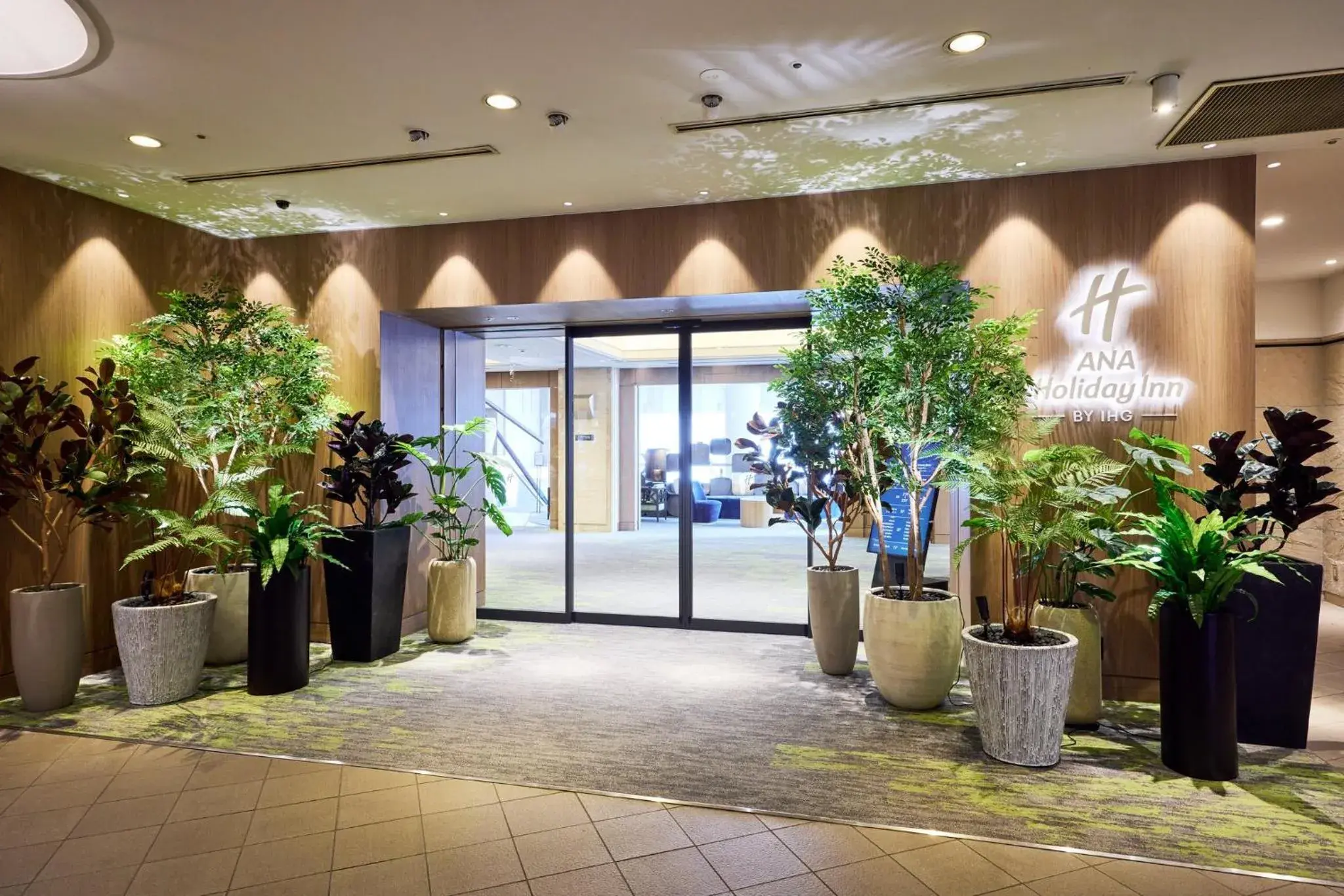 Property building in ANA Holiday Inn Tokyo Bay by IHG Property building in ANA Holiday Inn Tokyo Bay by IHG