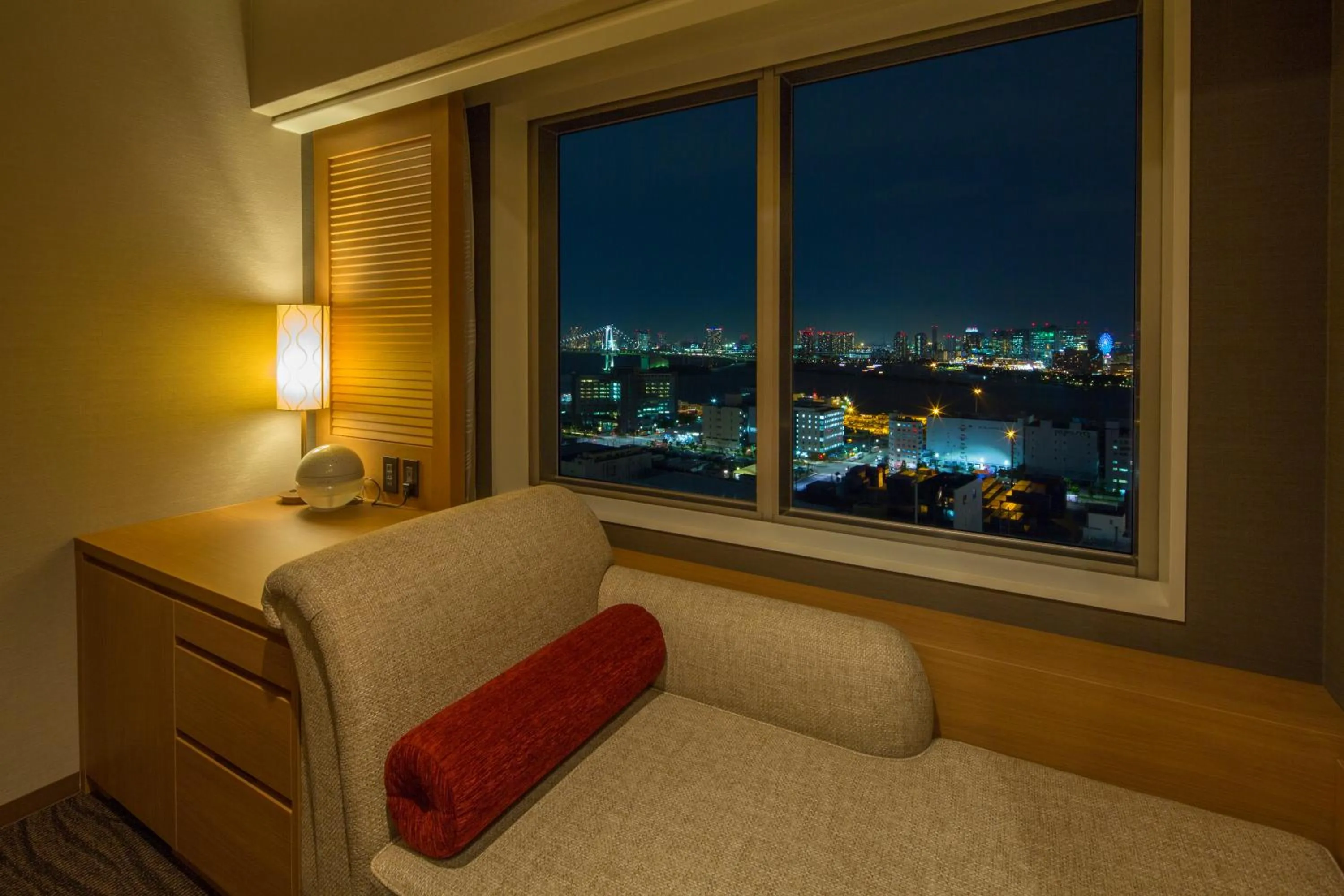 Photo of the whole room in Dai-ichi Hotel Tokyo Seafort
