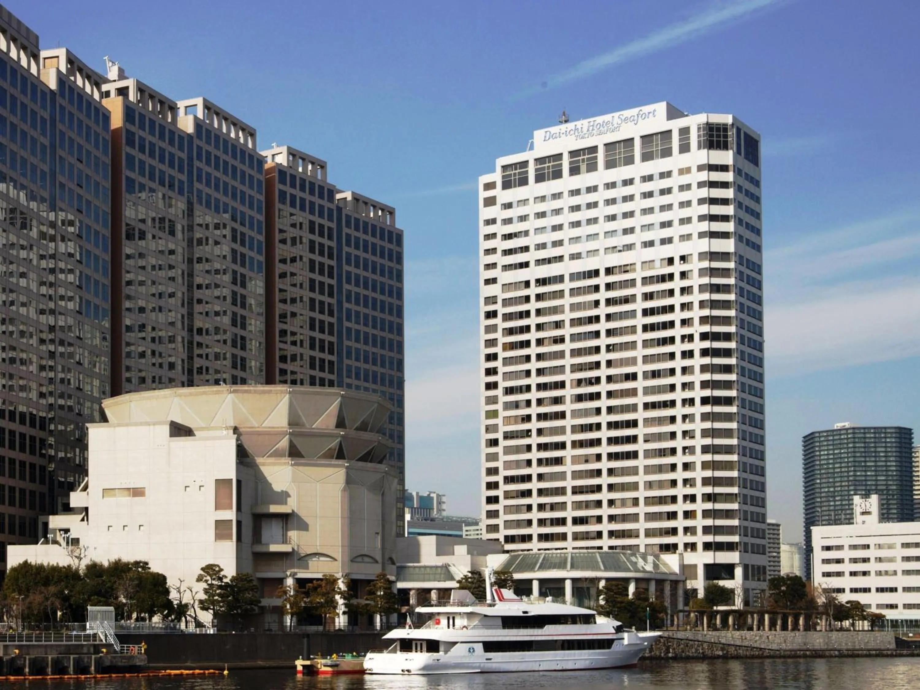 Facade/entrance, Property Building in Dai-ichi Hotel Tokyo Seafort