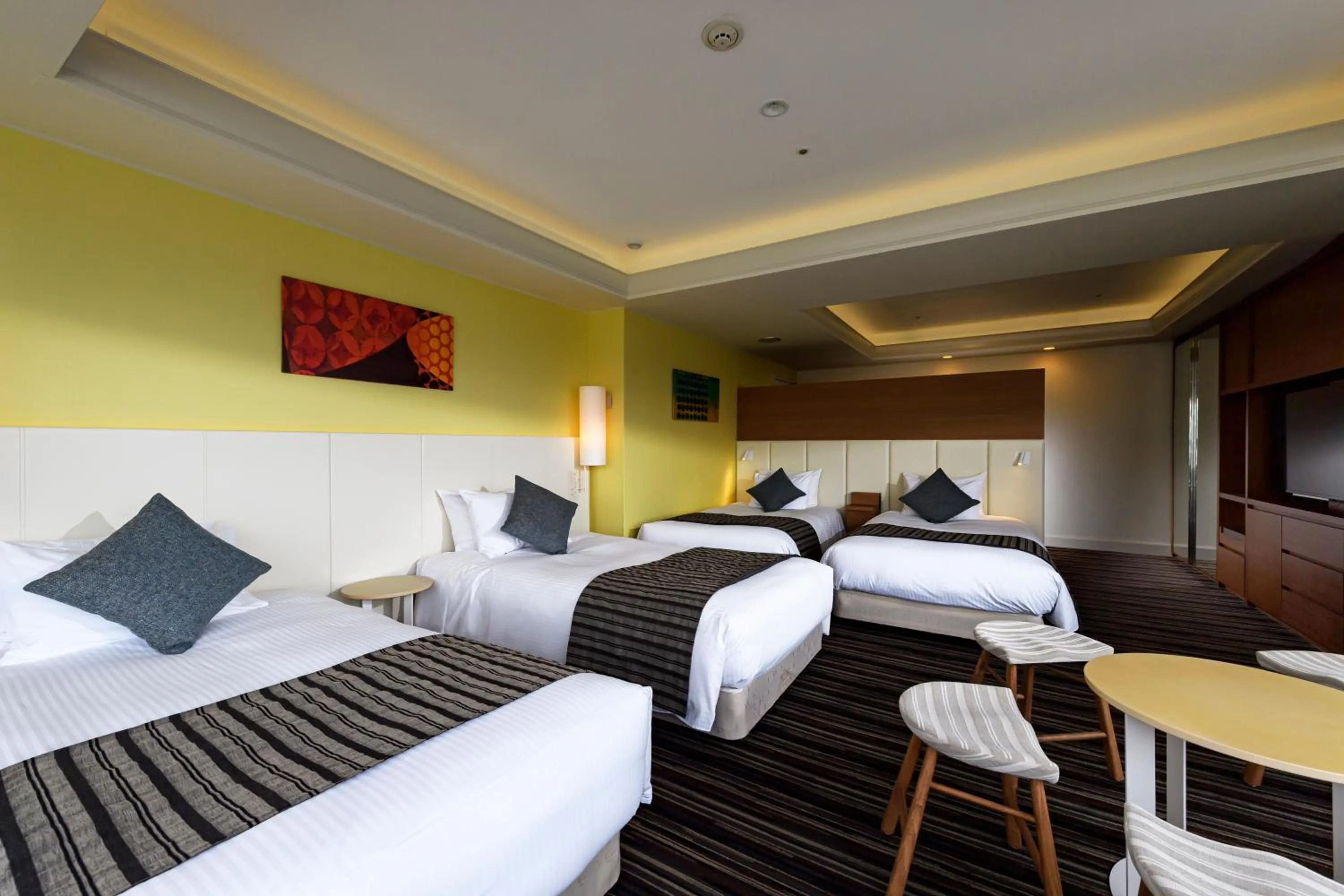 Photo of the whole room in Dai-ichi Hotel Tokyo Seafort