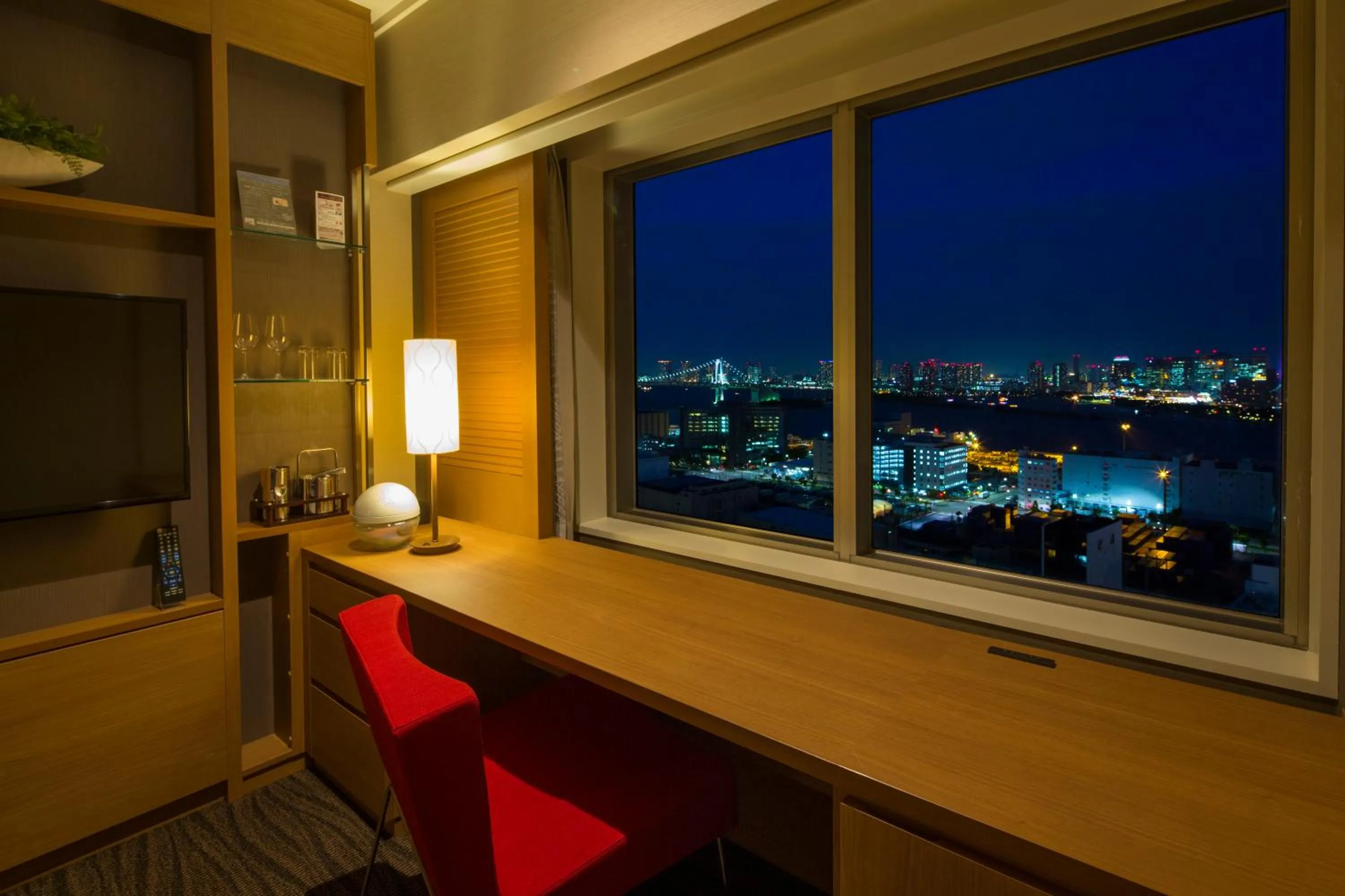 Photo of the whole room in Dai-ichi Hotel Tokyo Seafort