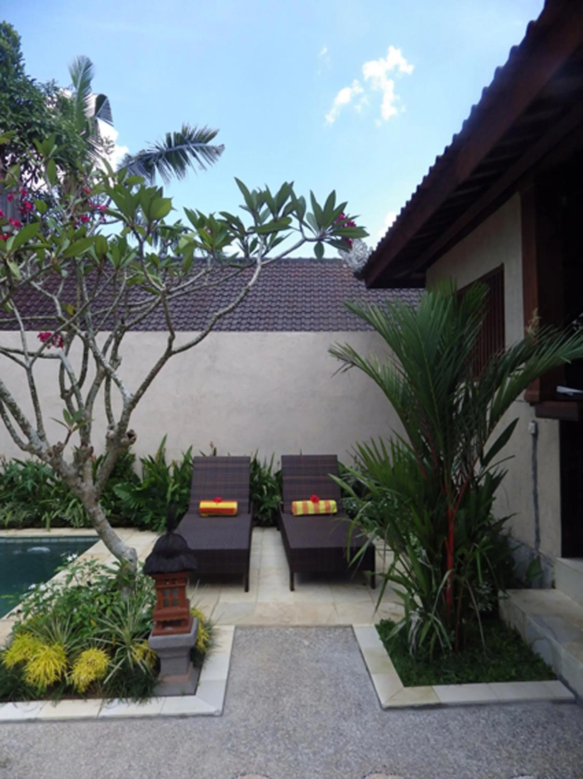 Swimming pool in Lily Lane Villas