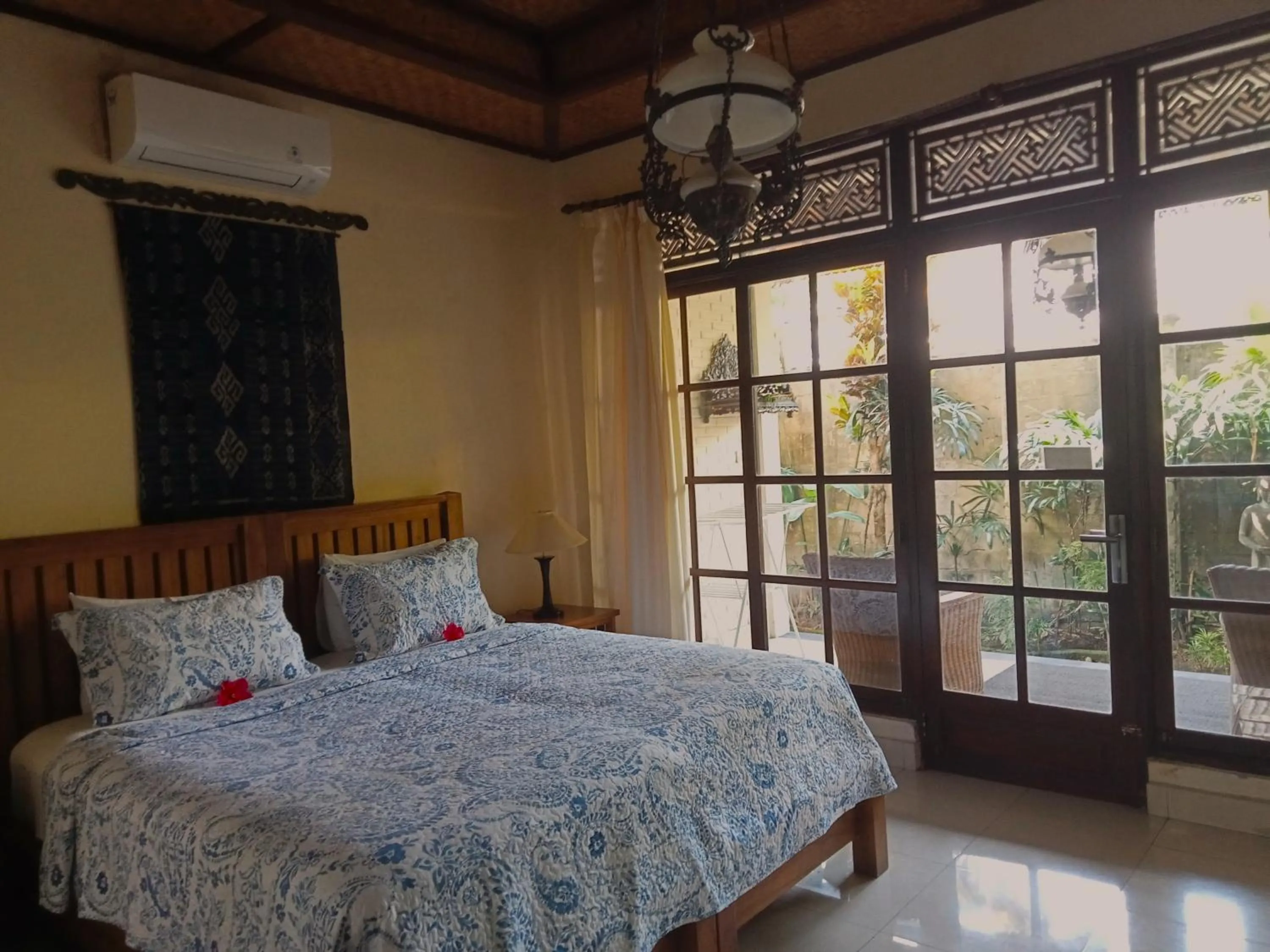 Bed in Lily Lane Villas