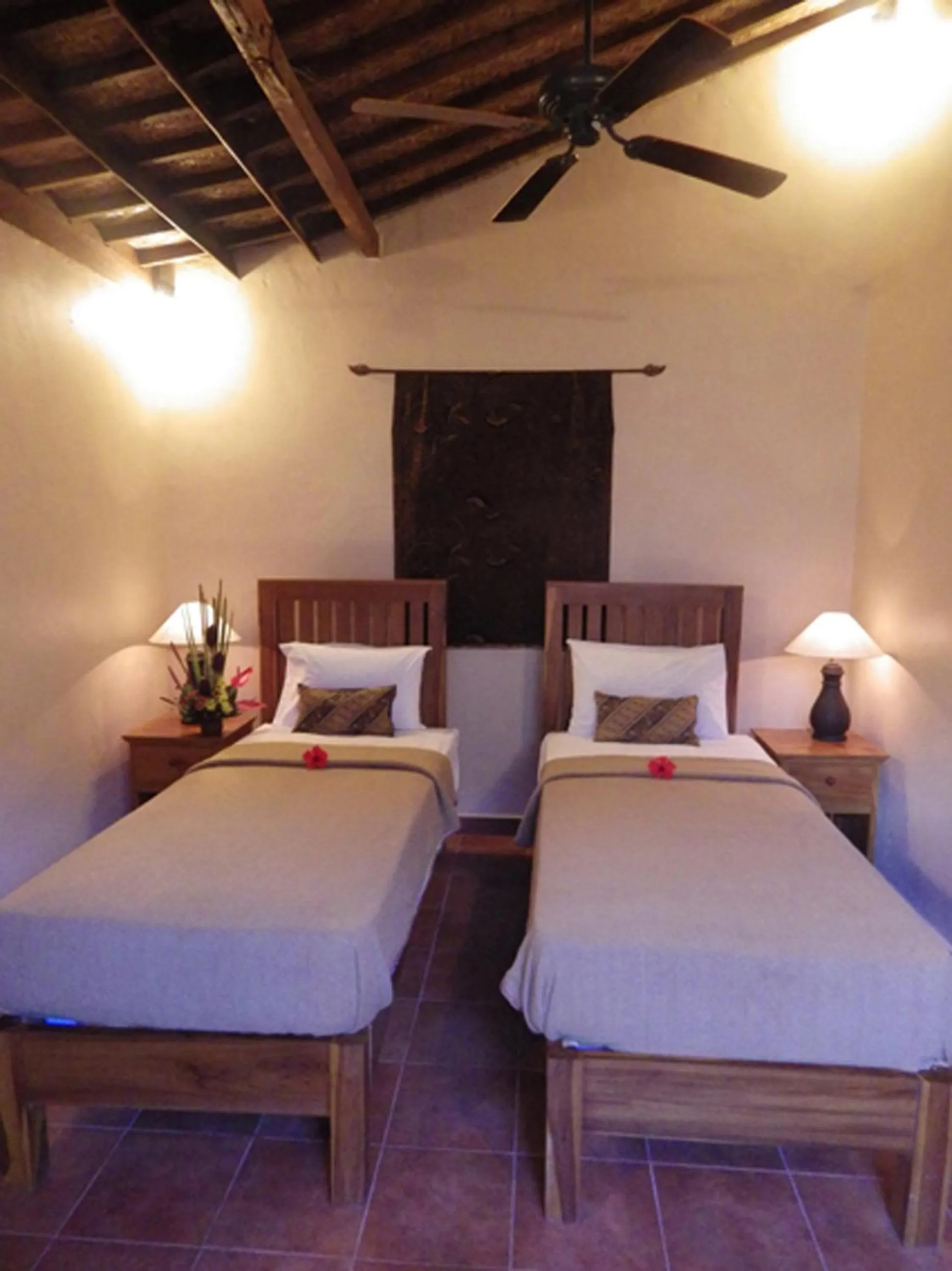 Bedroom, Bed in Lily Lane Villas