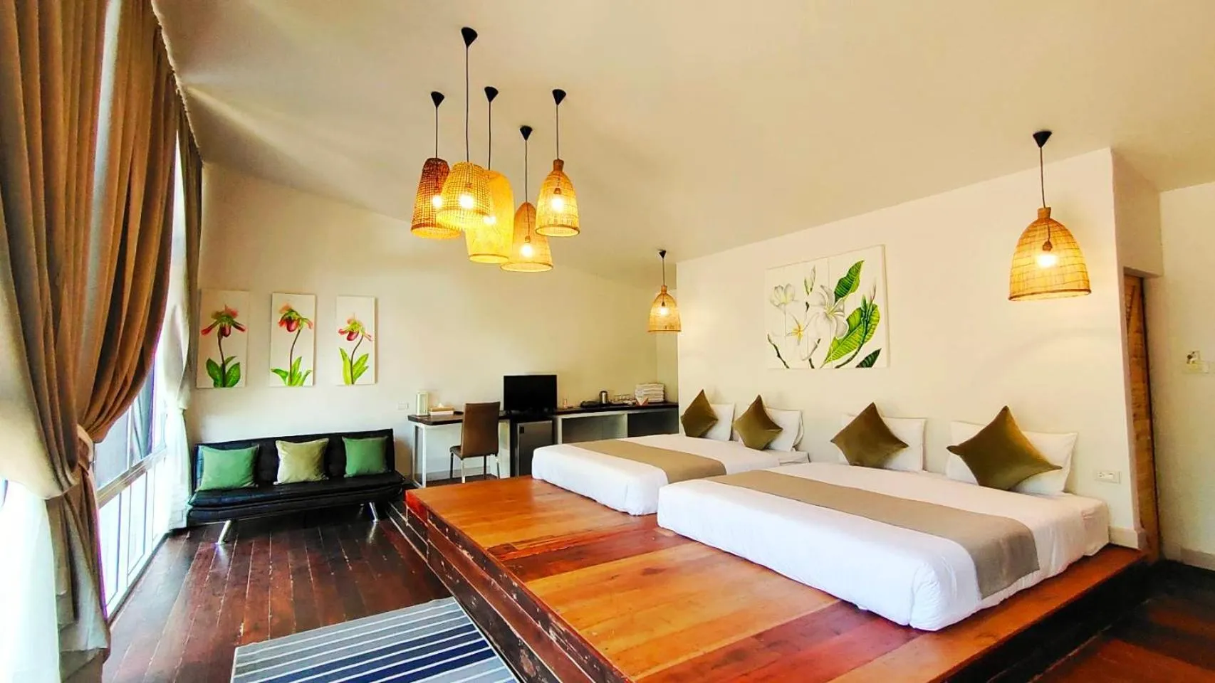 Bed in Rain Forest Resort