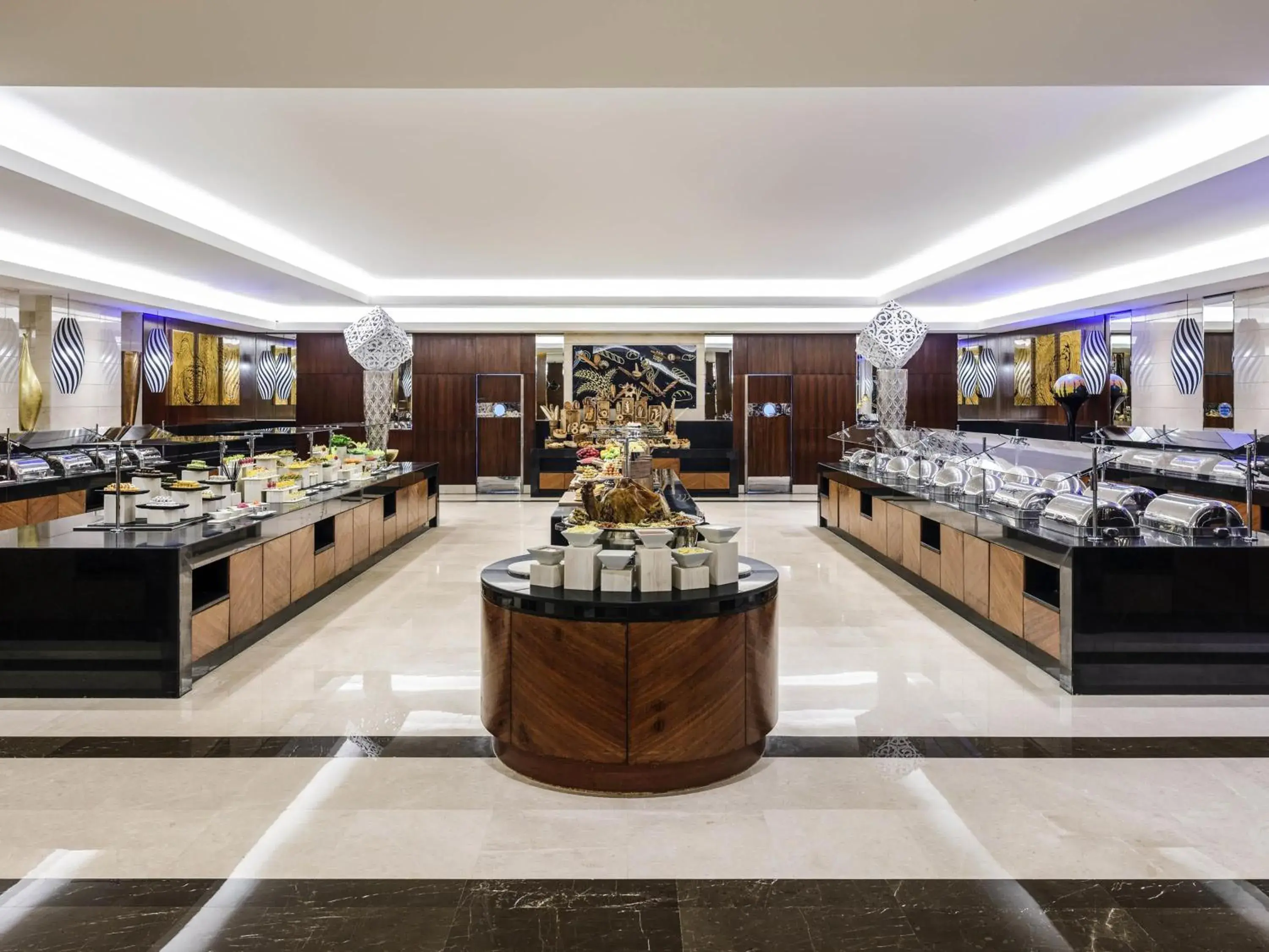 Restaurant/places to eat in Swissotel Makkah Restaurant/places to eat in Swissotel Makkah