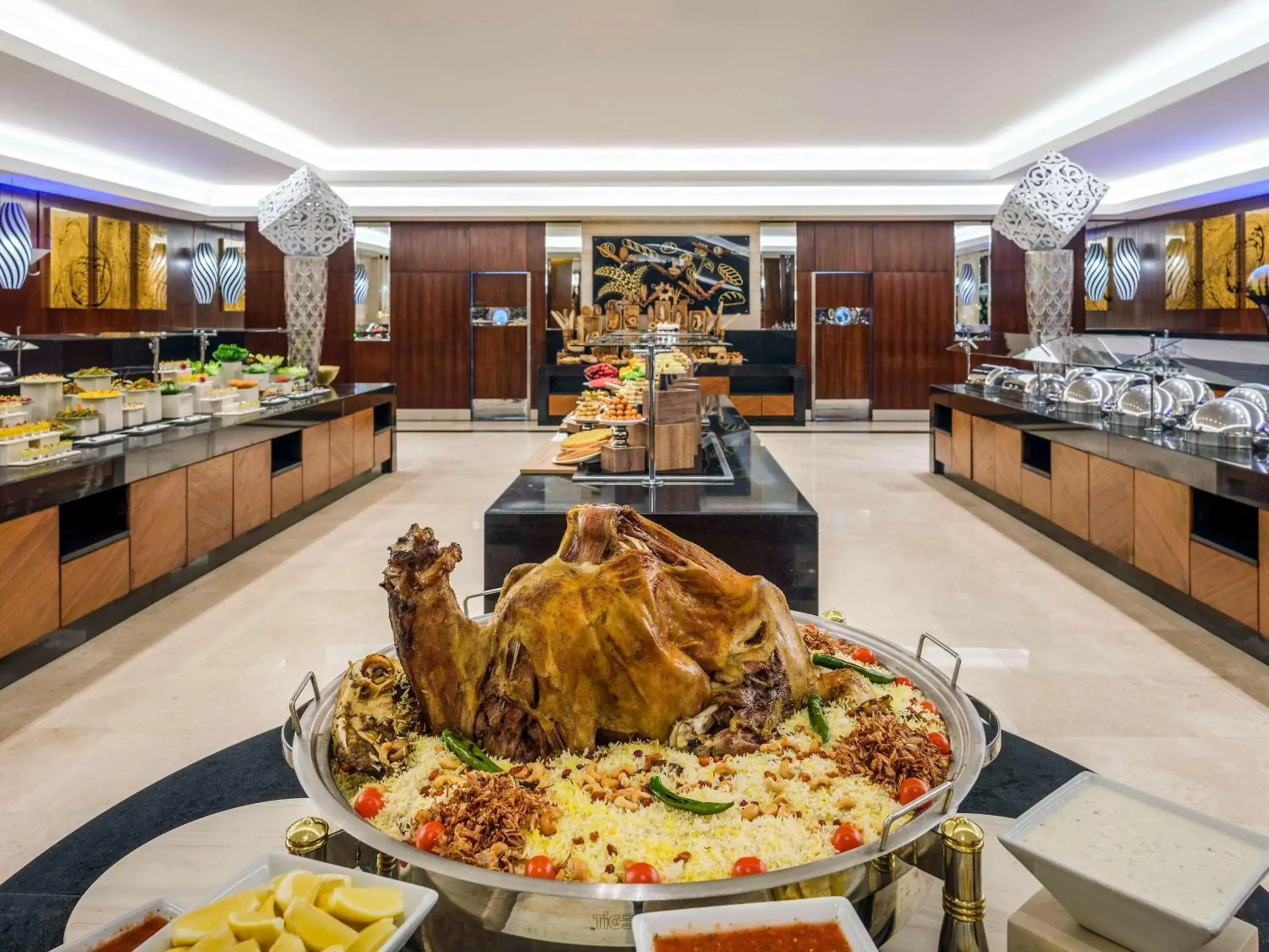 Restaurant/places to eat in Swissotel Makkah Restaurant/places to eat in Swissotel Makkah