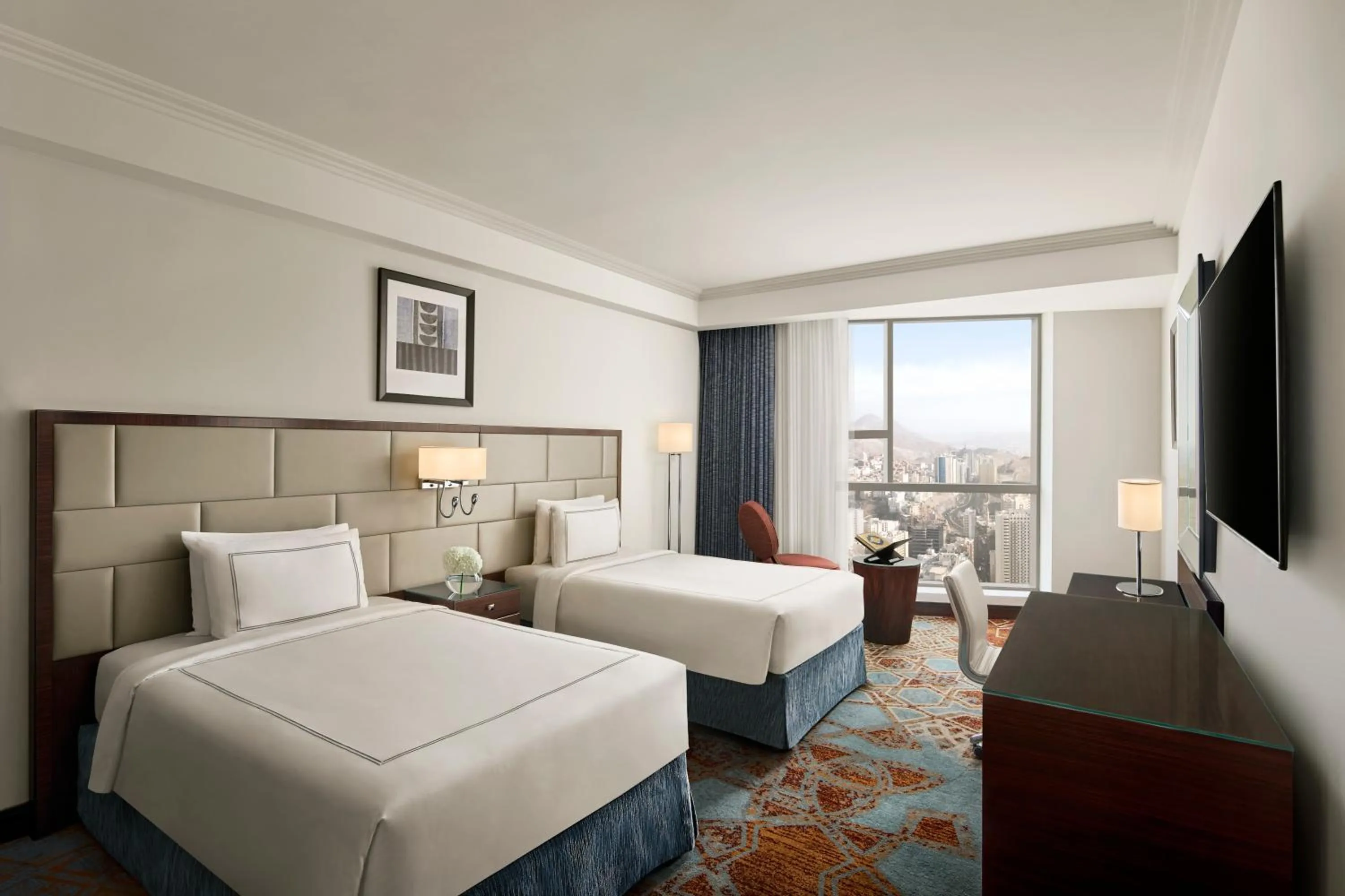 Bed in Swissotel Makkah