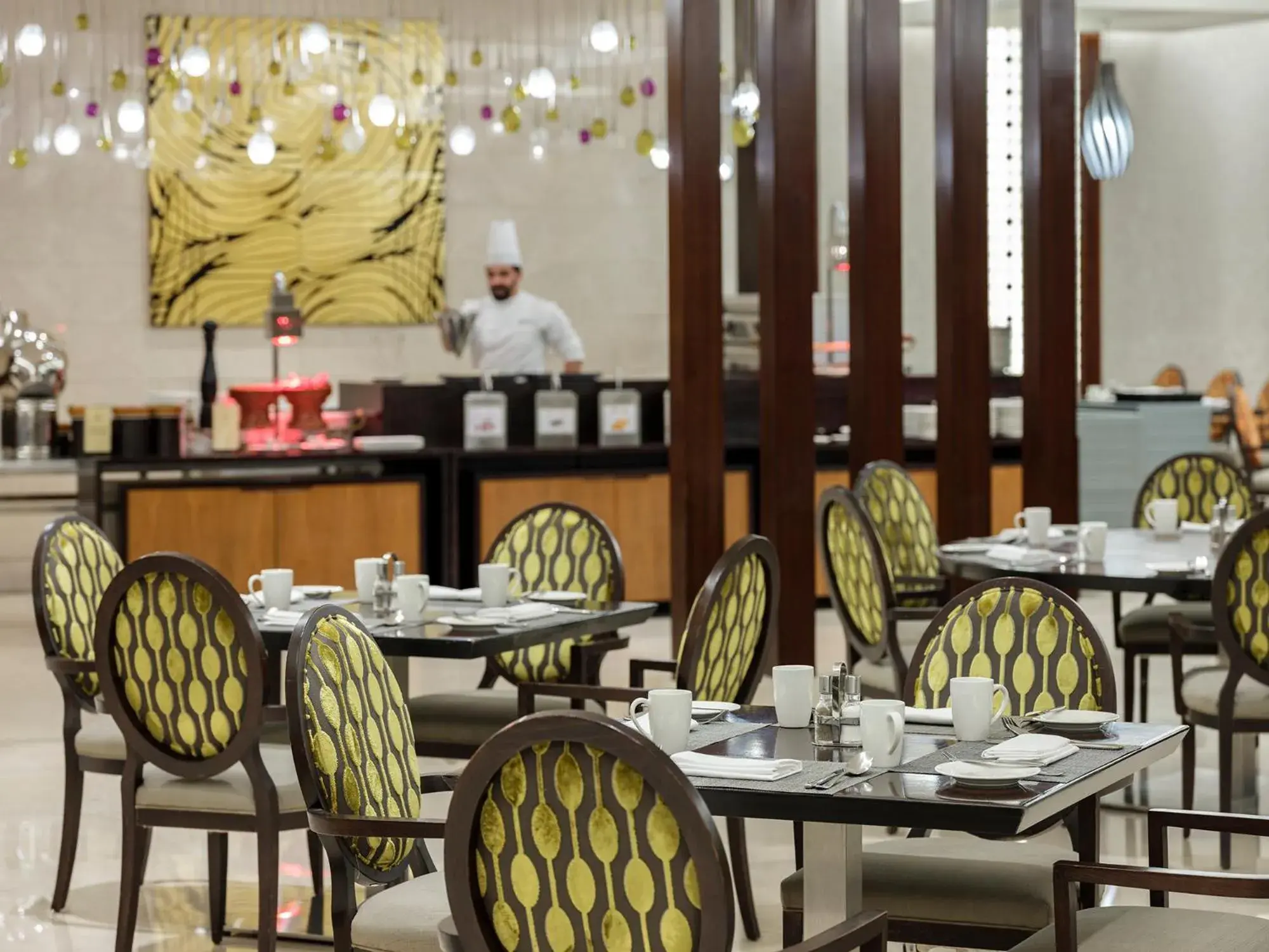 Restaurant/places to eat in Swissotel Makkah Restaurant/places to eat in Swissotel Makkah