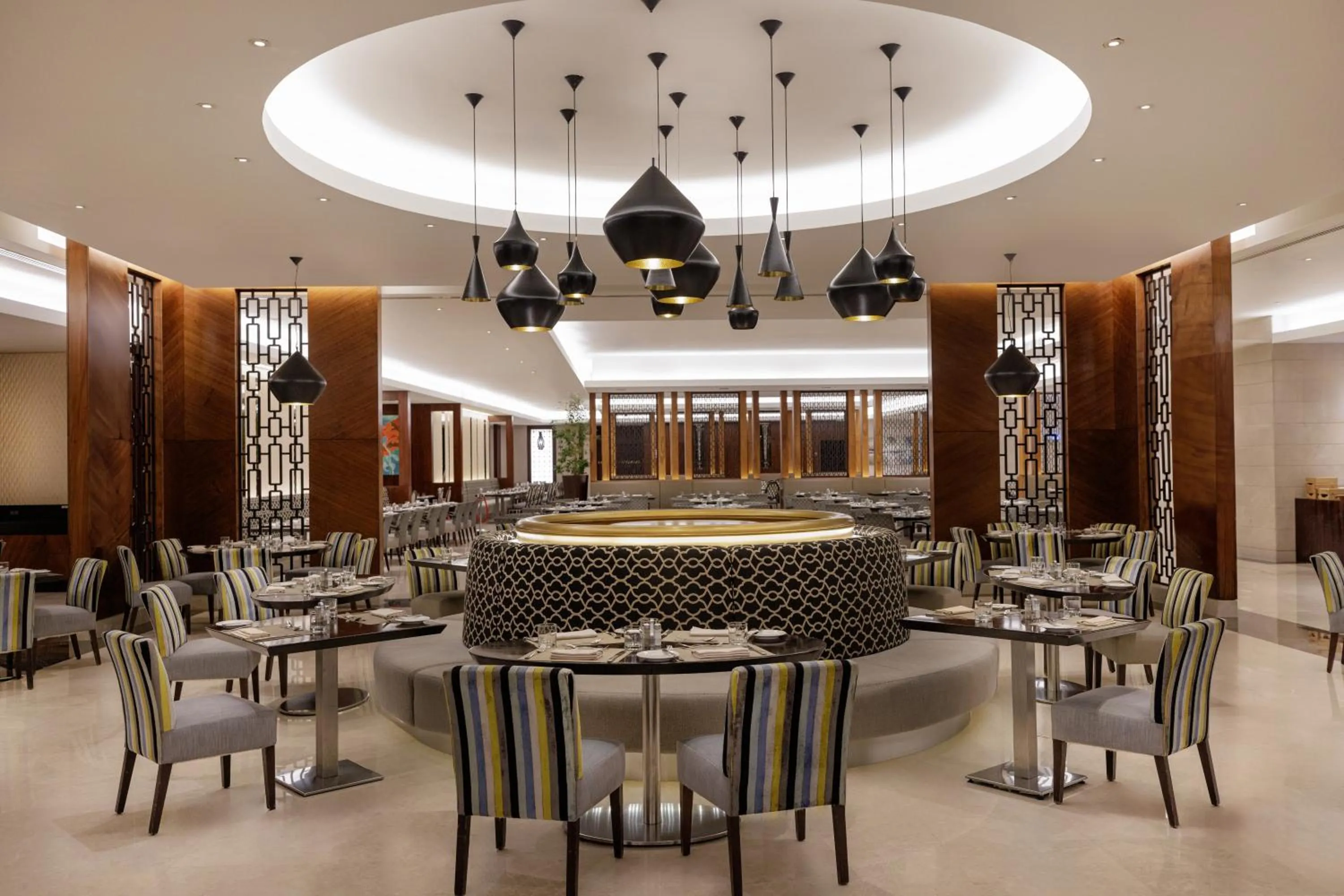 Restaurant/places to eat in Swissotel Makkah