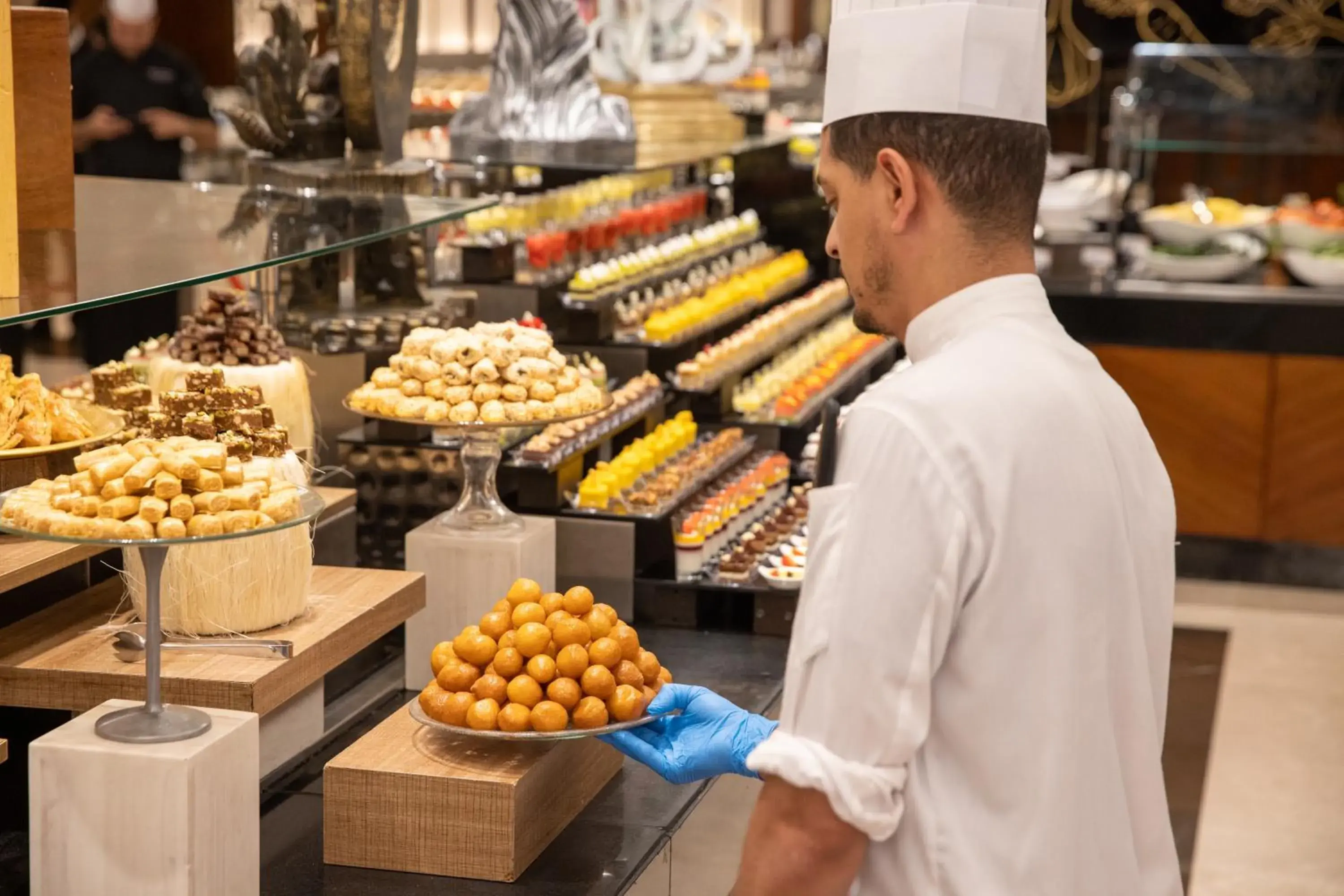 Restaurant/places to eat in Swissotel Makkah Restaurant/places to eat in Swissotel Makkah