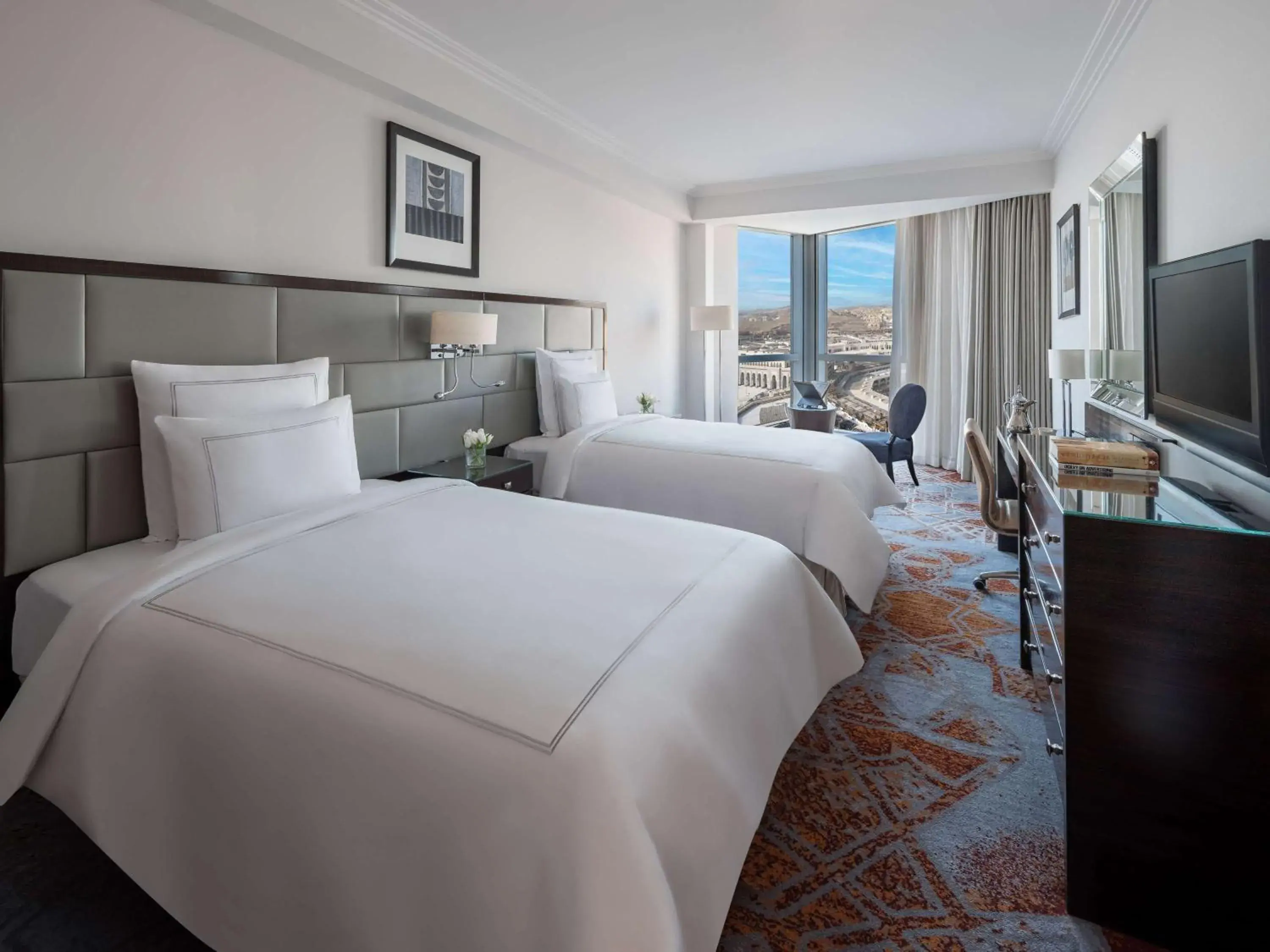 Bedroom, Bed in Swissotel Makkah Bedroom, Bed in Swissotel Makkah