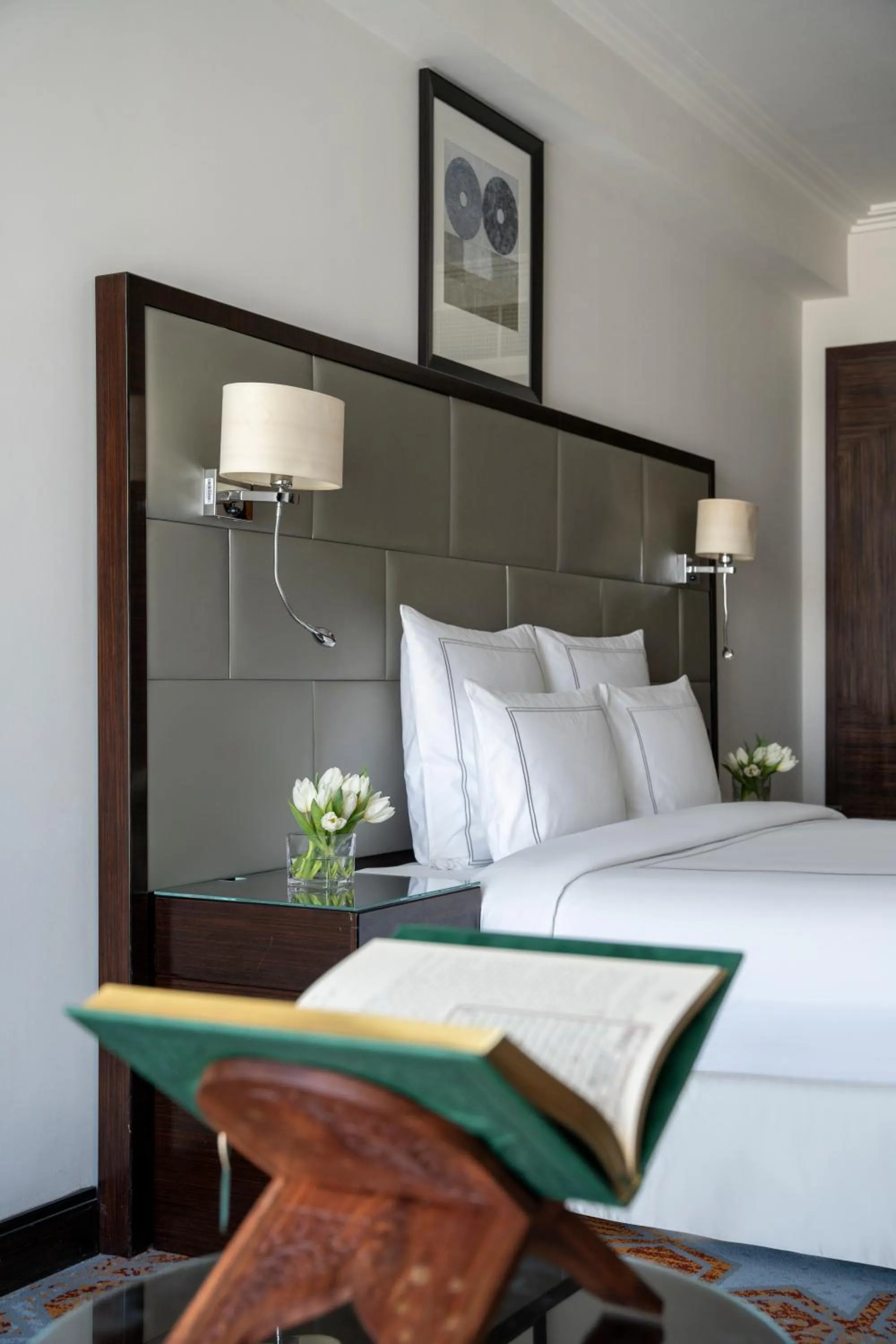 Bed in Swissotel Makkah