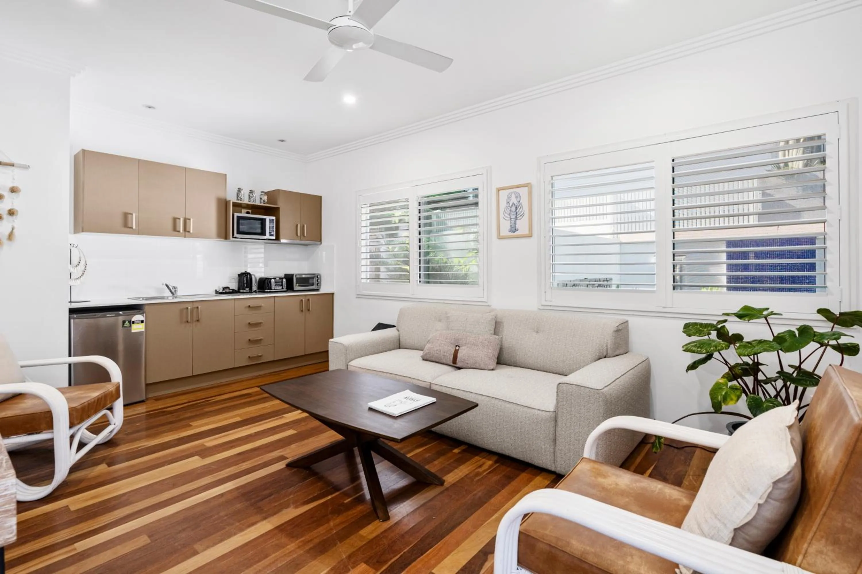 Seating area in Azur Byron Bay