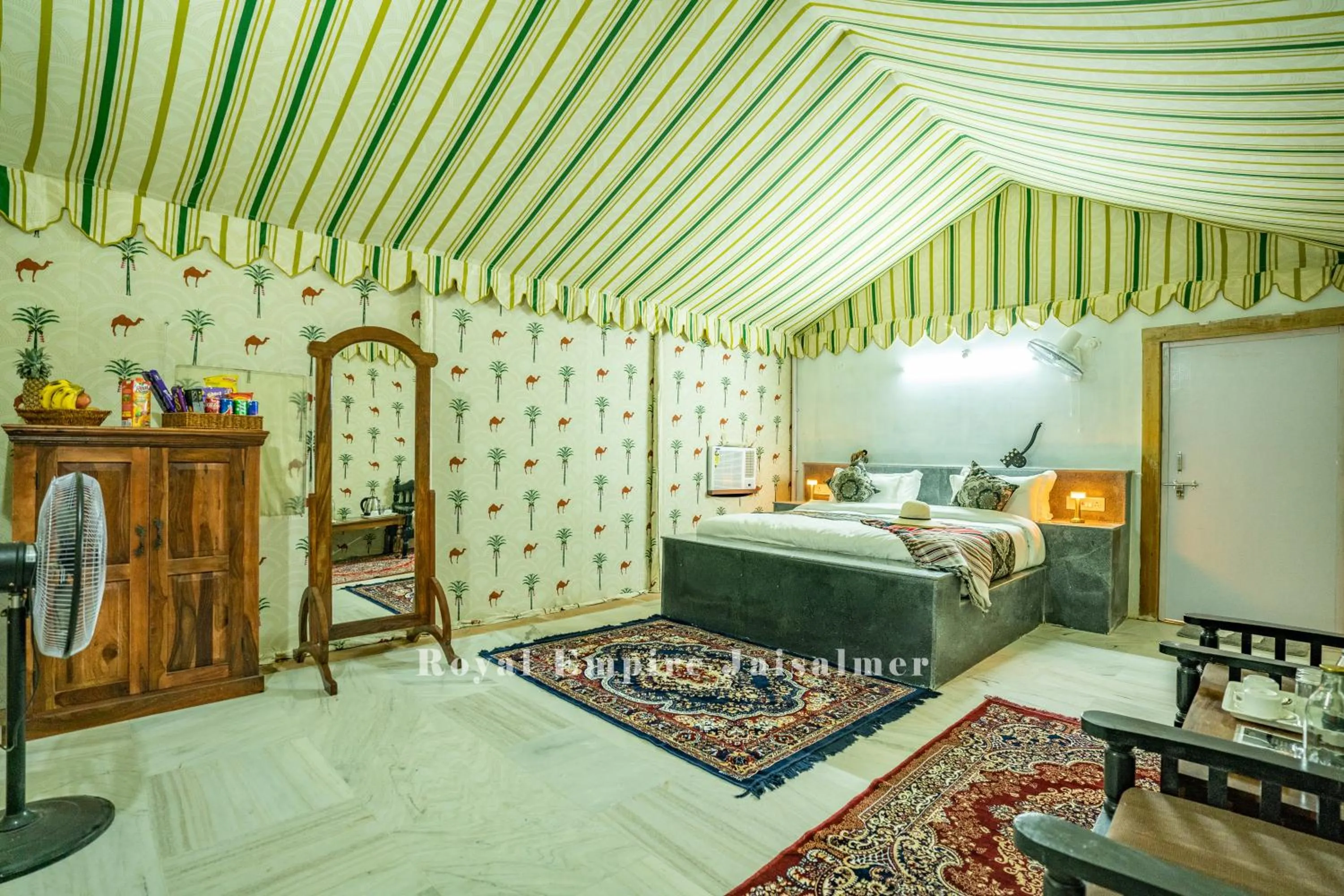 Bed in Hotel Royal Villa Jaisalmer