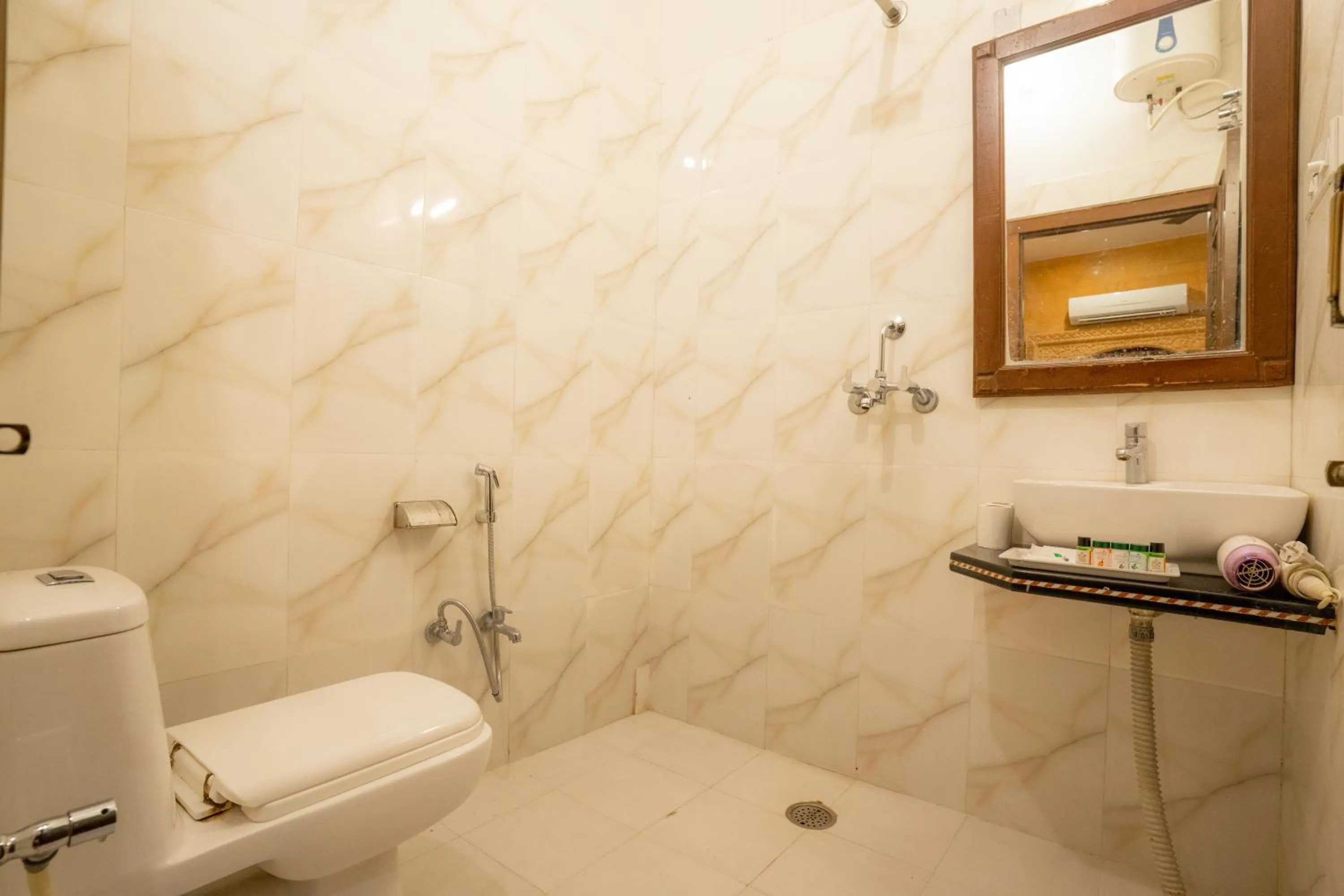 Toilet in Hotel Royal Villa Jaisalmer
