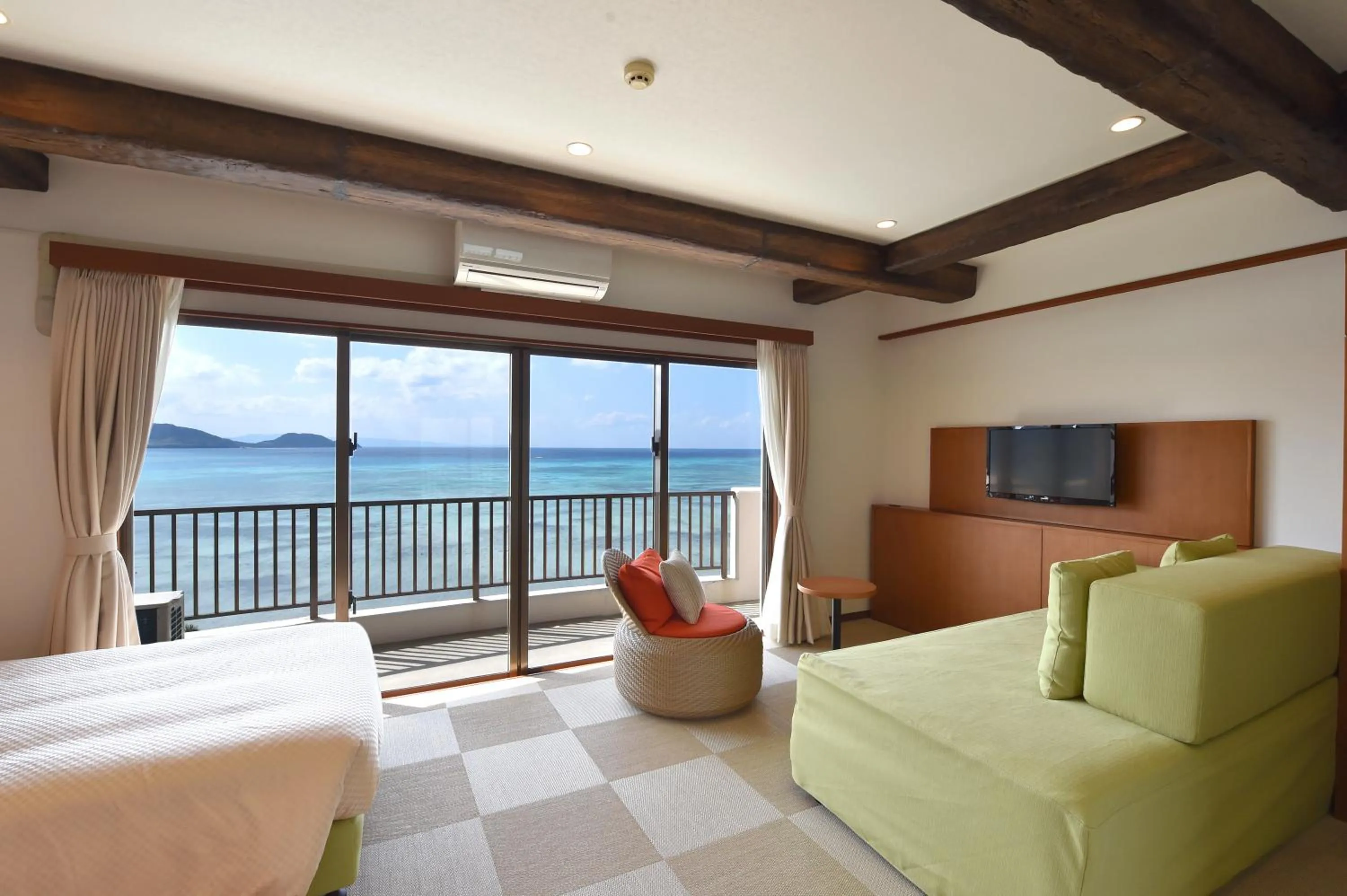 Photo of the whole room, Bed in Ishigaki Seaside Hotel