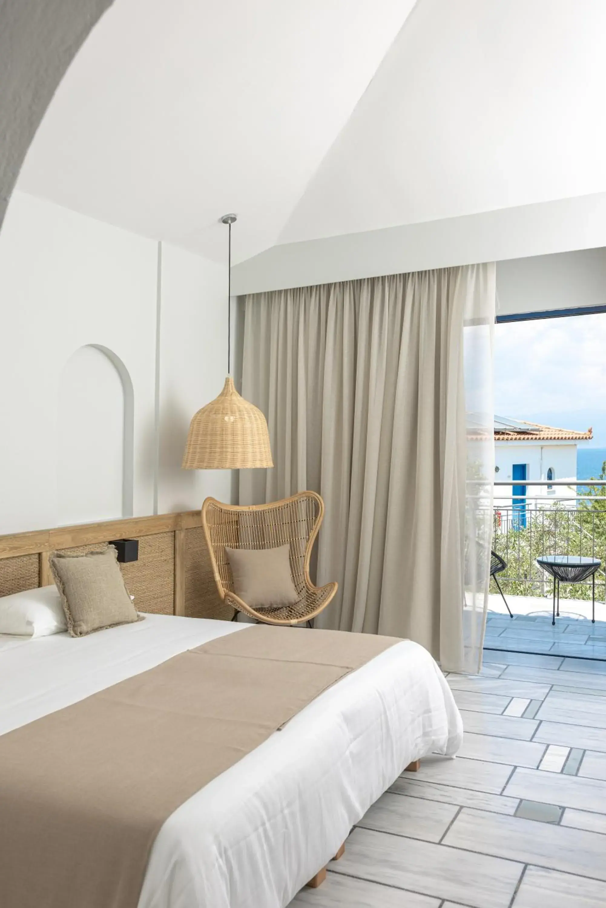 Bed in Sunrise Village Beach Hotel Bed in Sunrise Village Beach Hotel