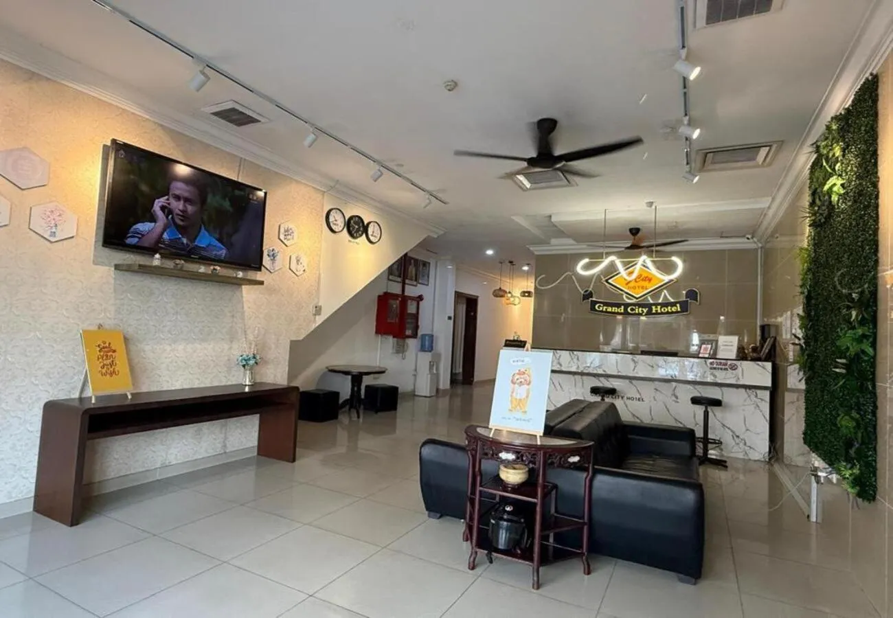 Seating area in Grand City Hotel Kuantan