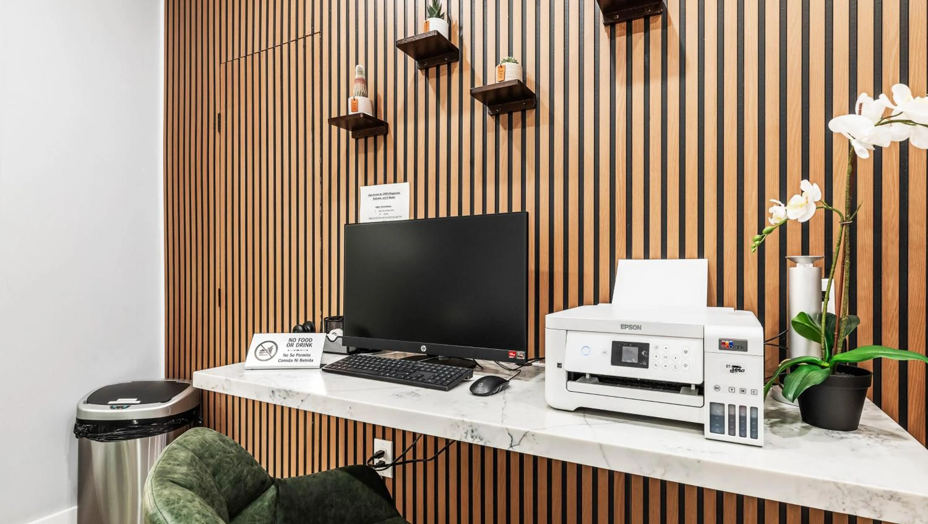 Business facilities in Greenleaf Hotel Long Beach Convention Center