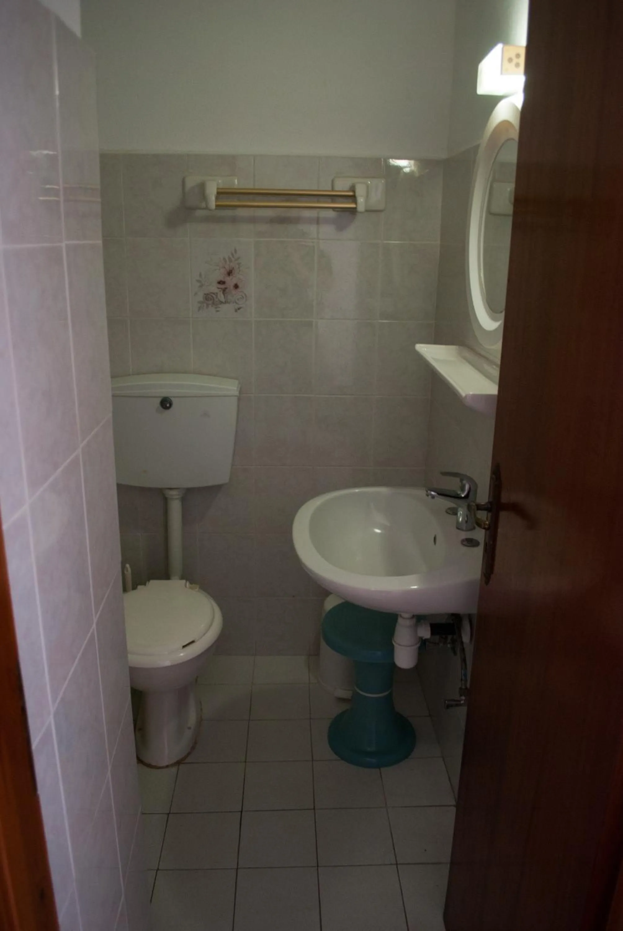 Toilet in Asteri Hotel